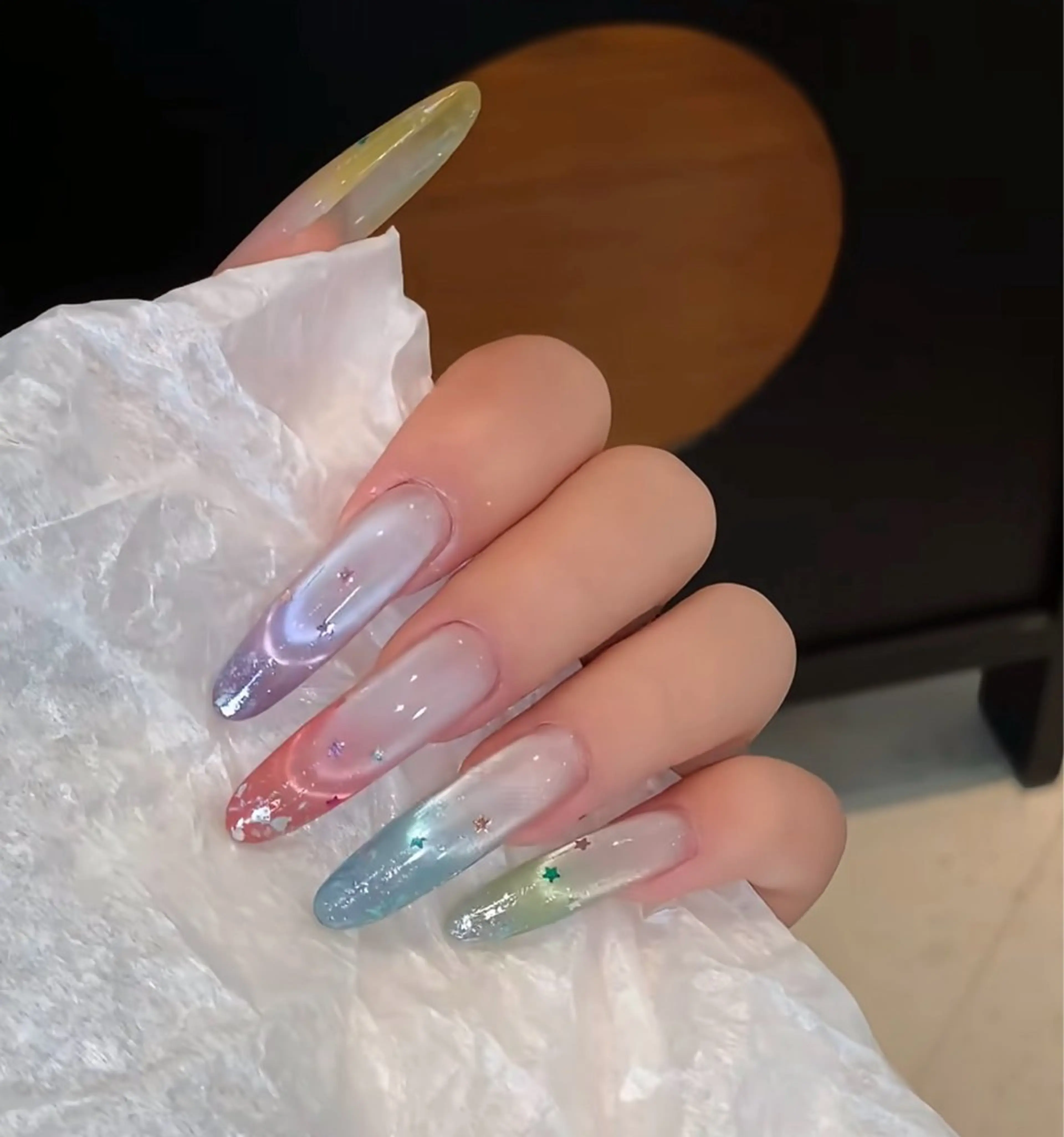 ネイル ETELUNA Nail 銀座店【パラジェル/フィルイン/チップスカルプ/マグネット/ニュアンス】所属・周 テイのネイルデザイン