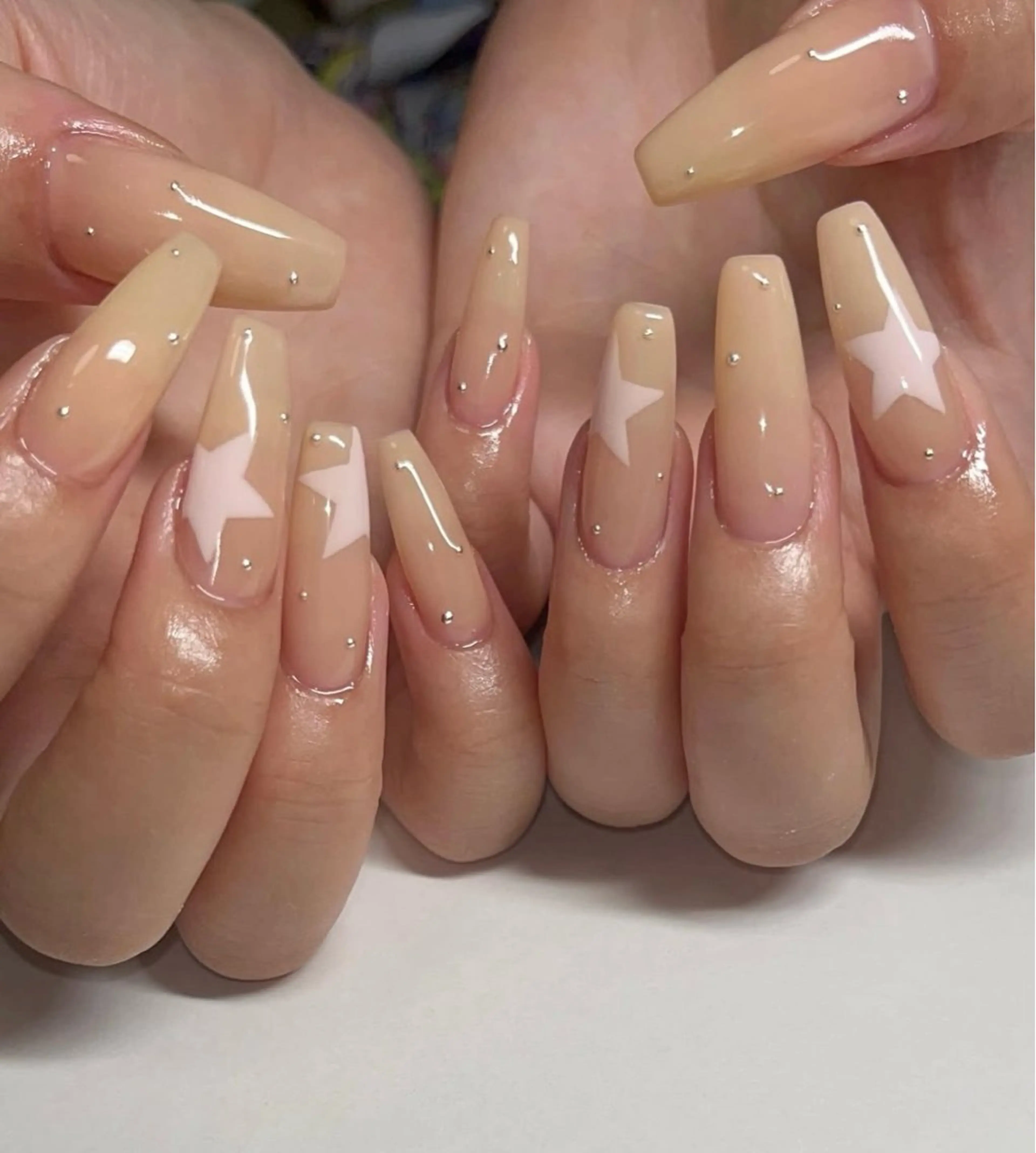 ネイル ハンドネイル BERA NAILSのネイルデザイン