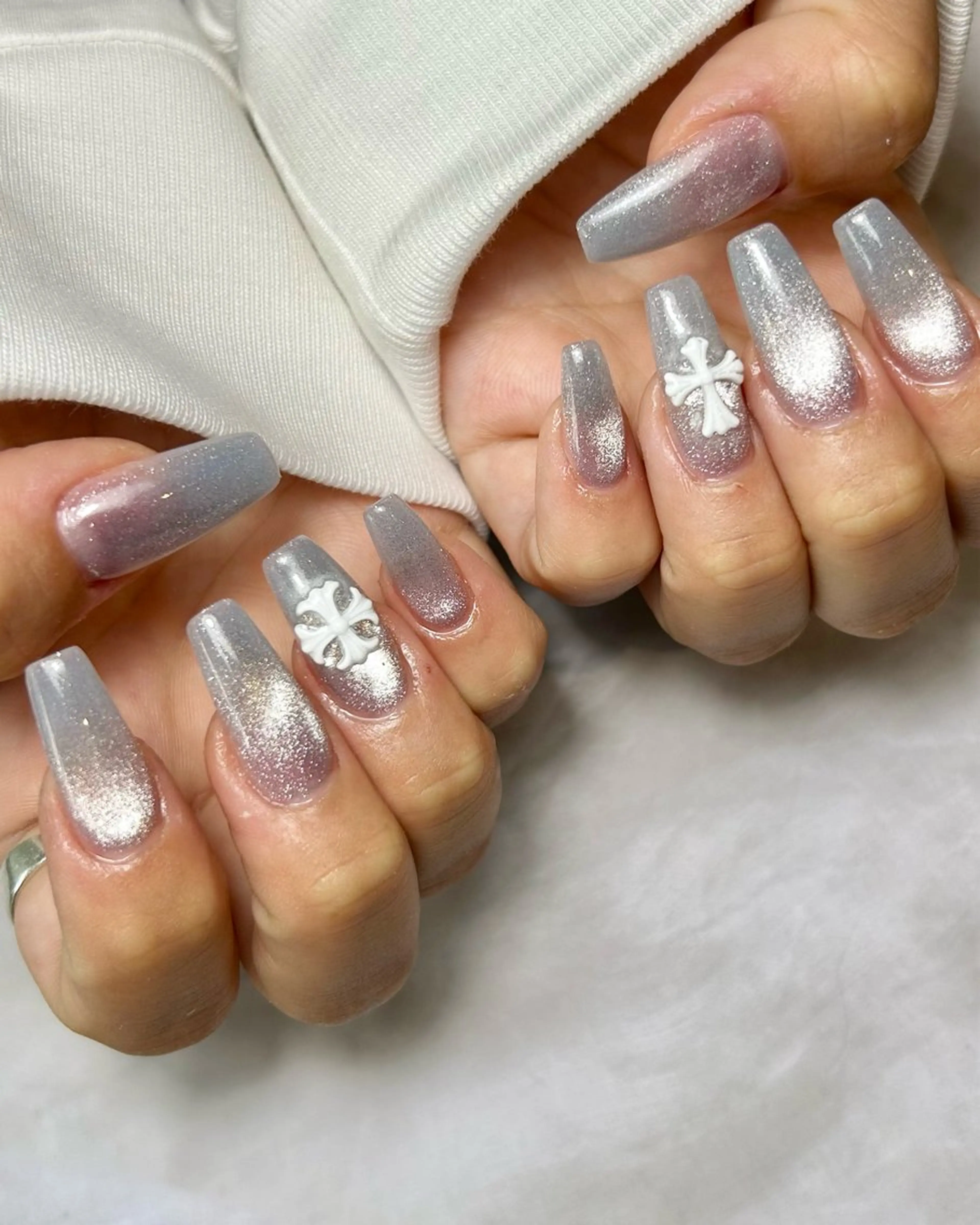 ネイル ホワイト ハンドネイル Reflection marikoのネイルデザイン