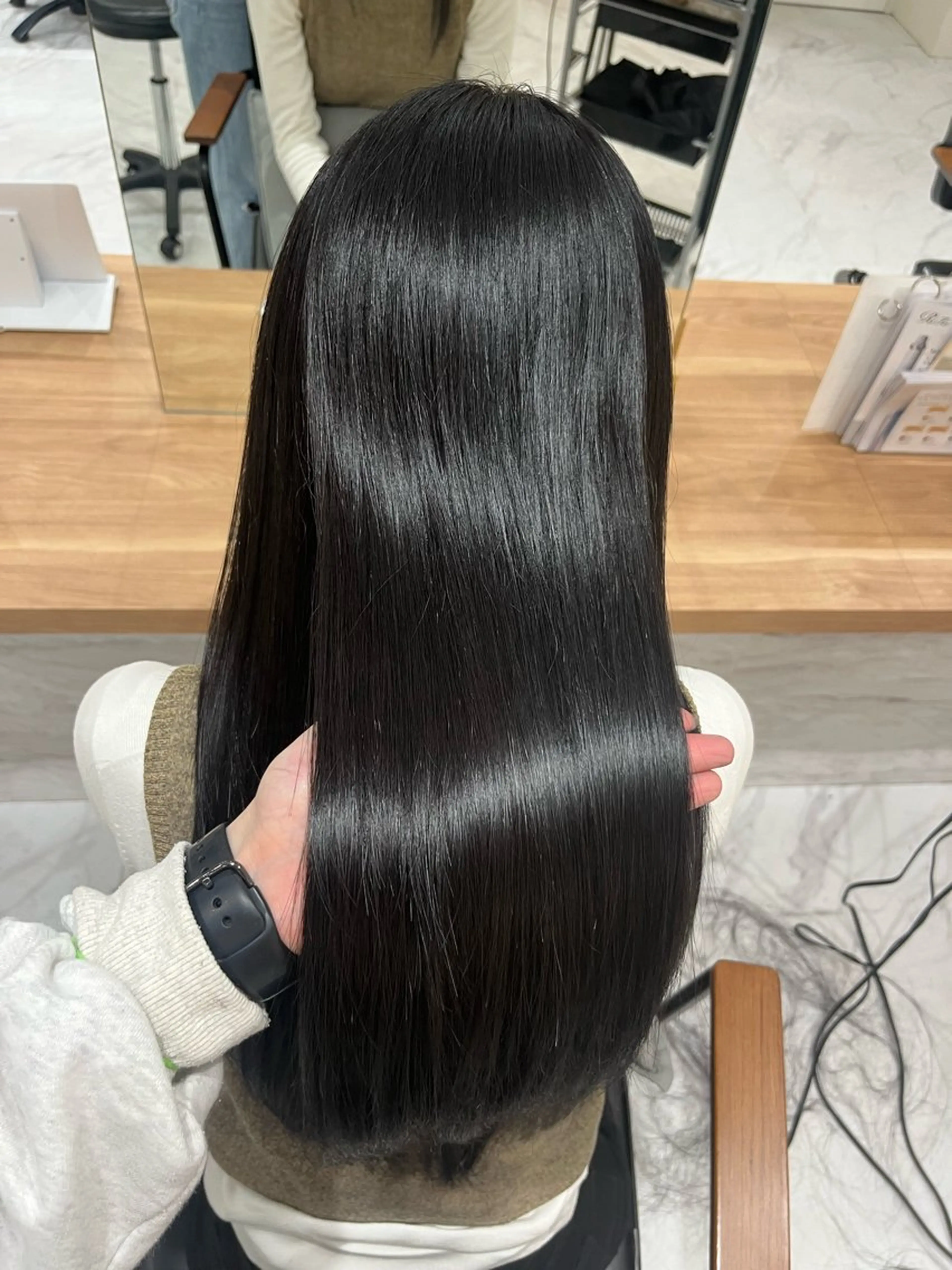 セミロング 優月/カラー特化 西宮/夙川のヘアスタイル