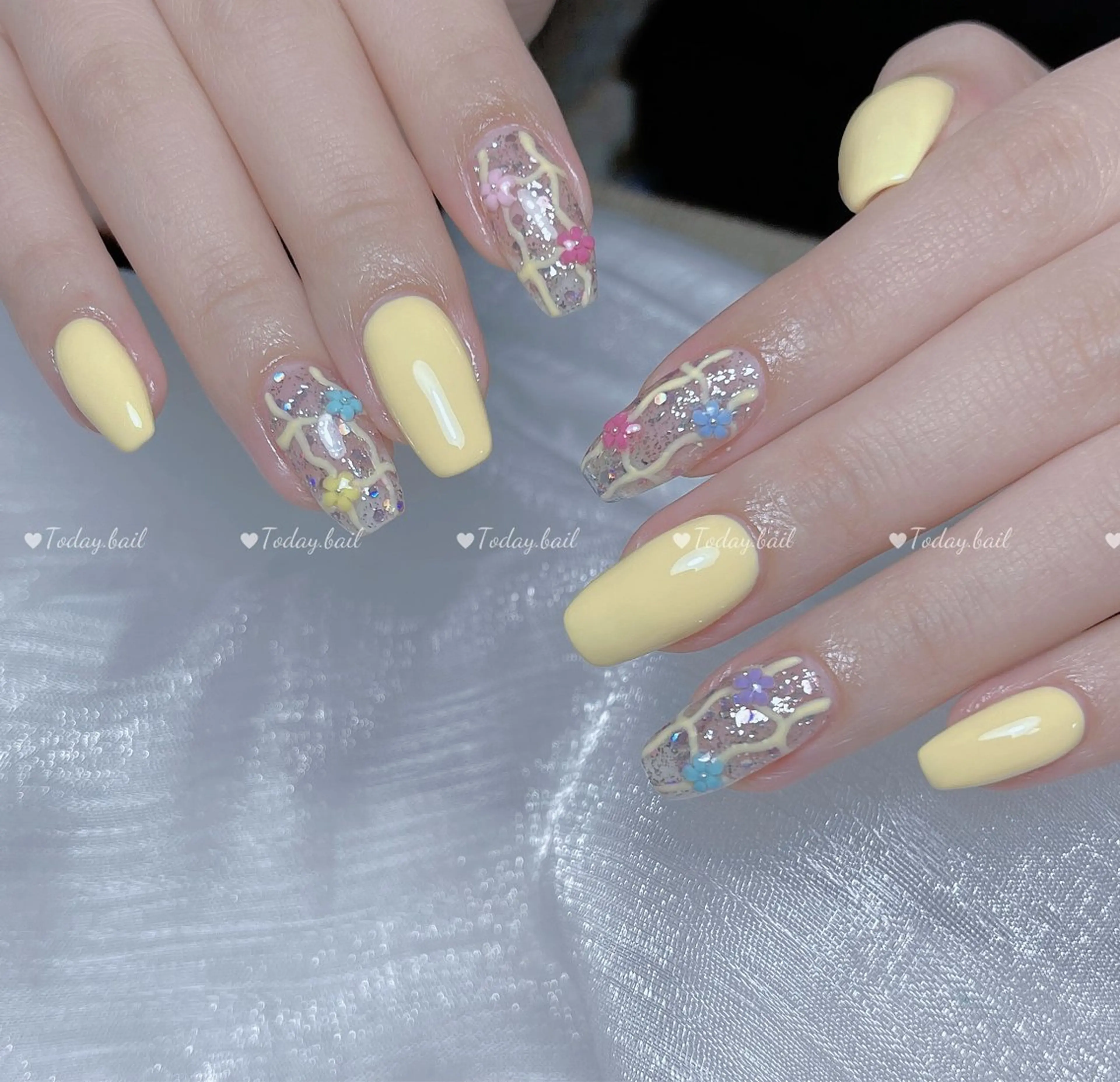 ネイル ジェルネイル ハンドネイル 🎀Today nail💅のネイルデザイン