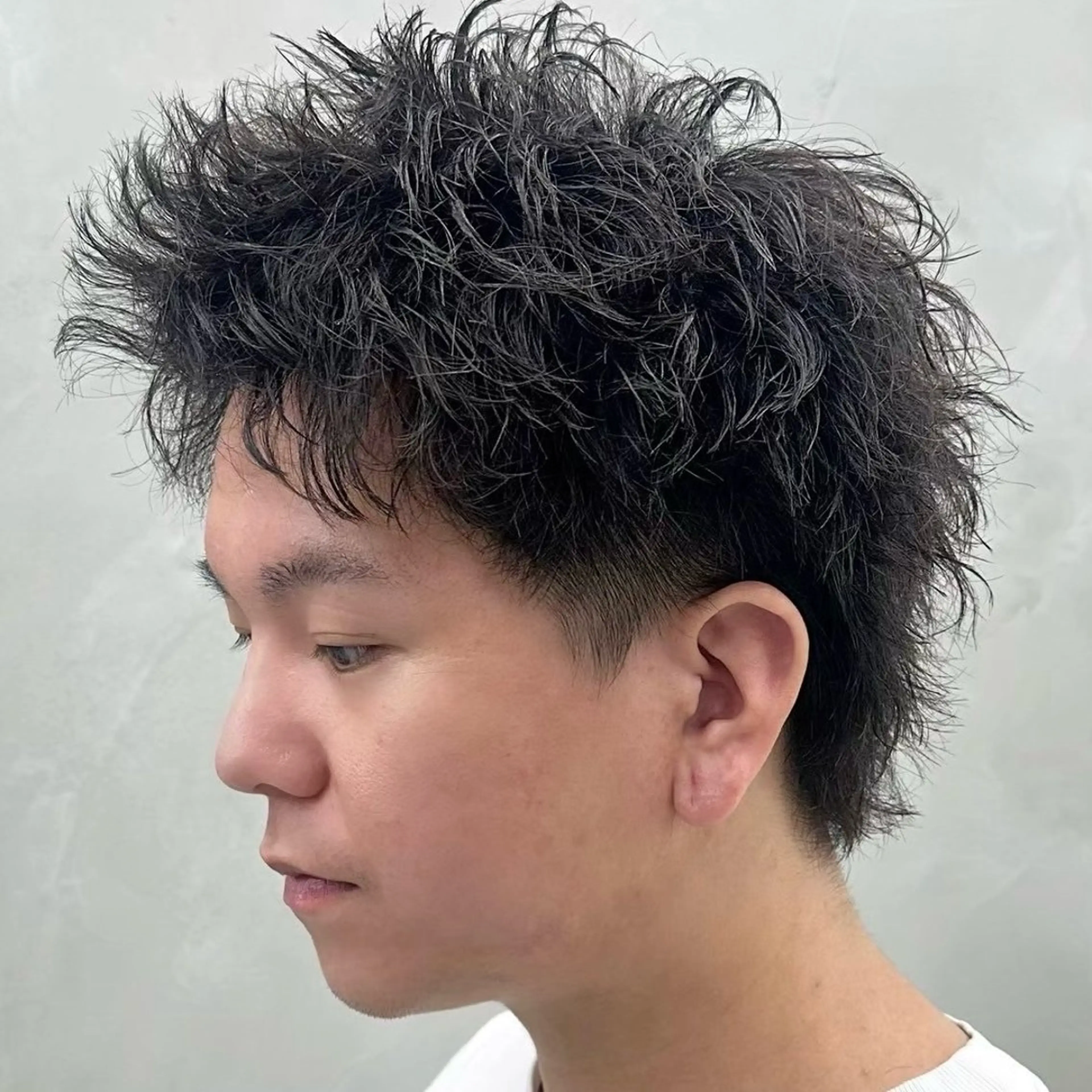 ショート カラー パーマ メンズ メンズパーマ カット パーマ 水谷 璃温のヘアスタイル