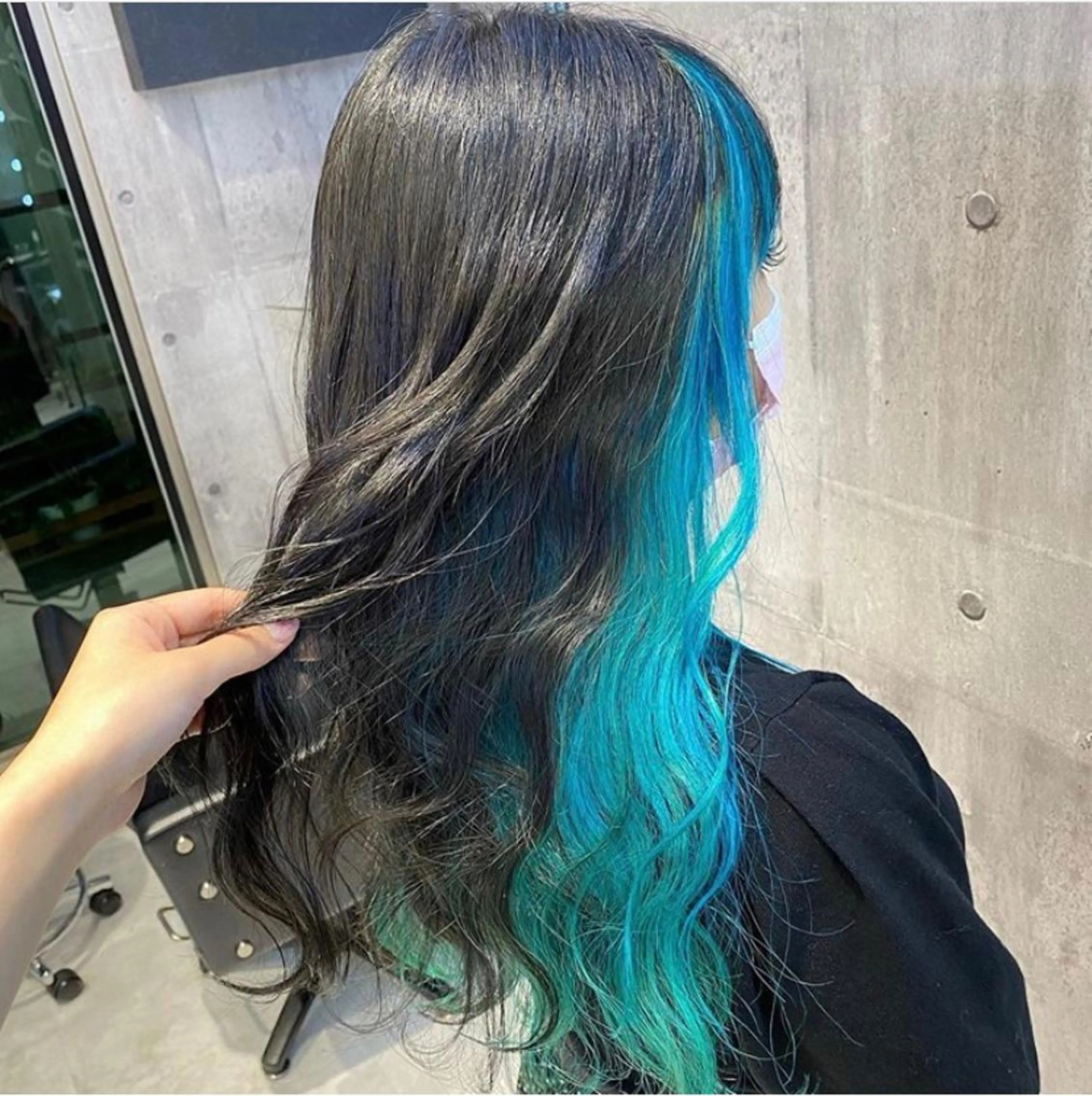 ミディアム カラー ヘアアレンジ アッシュ アッシュグレー ベージュカラー ブリーチ ブルーカラー ヘアカラー トリートメント ヘアセット 🩰nanaka 🩰のヘアスタイル