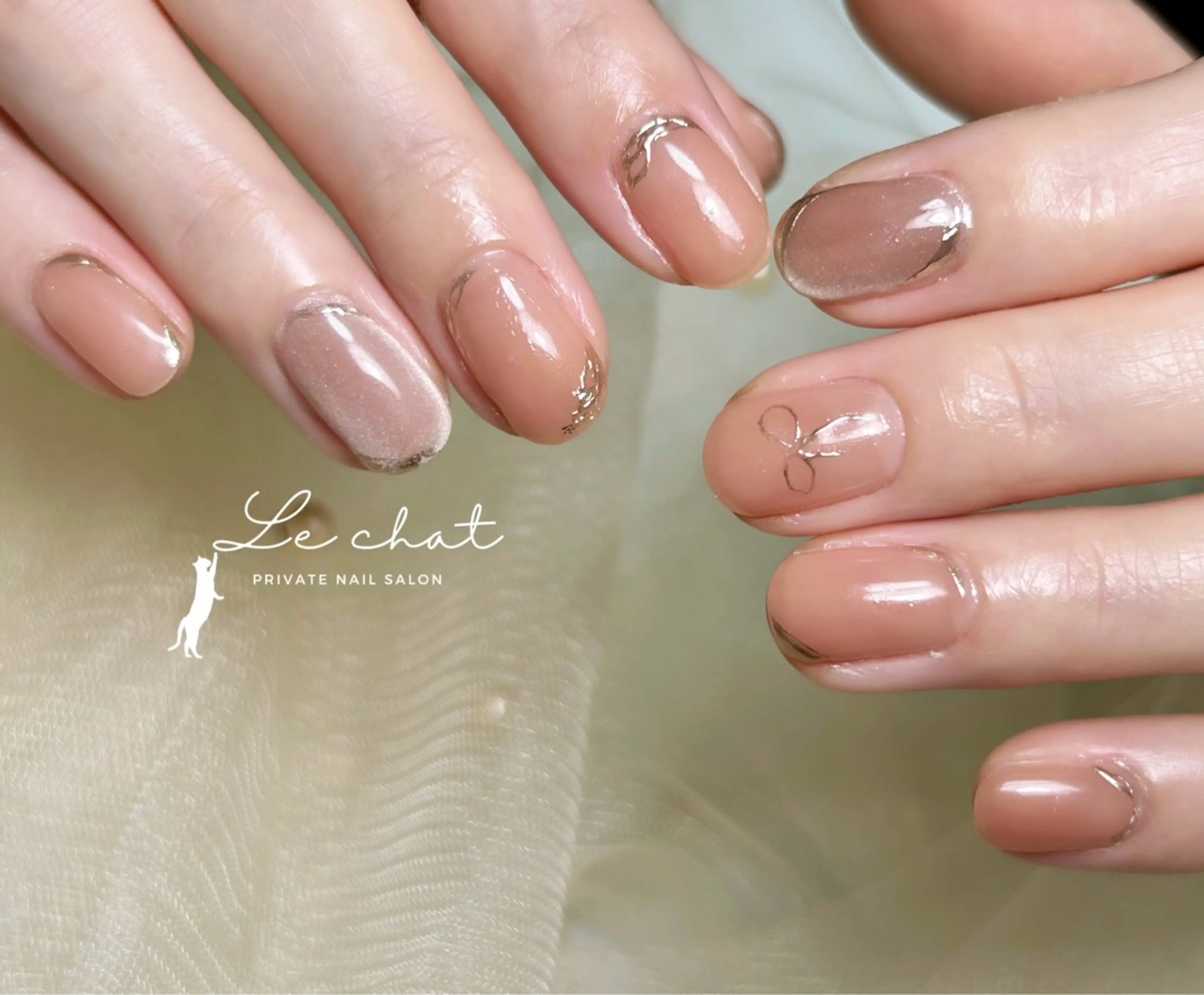 ネイル マグネットネイル シンプルネイル Le Chat ASUKAのネイルデザイン