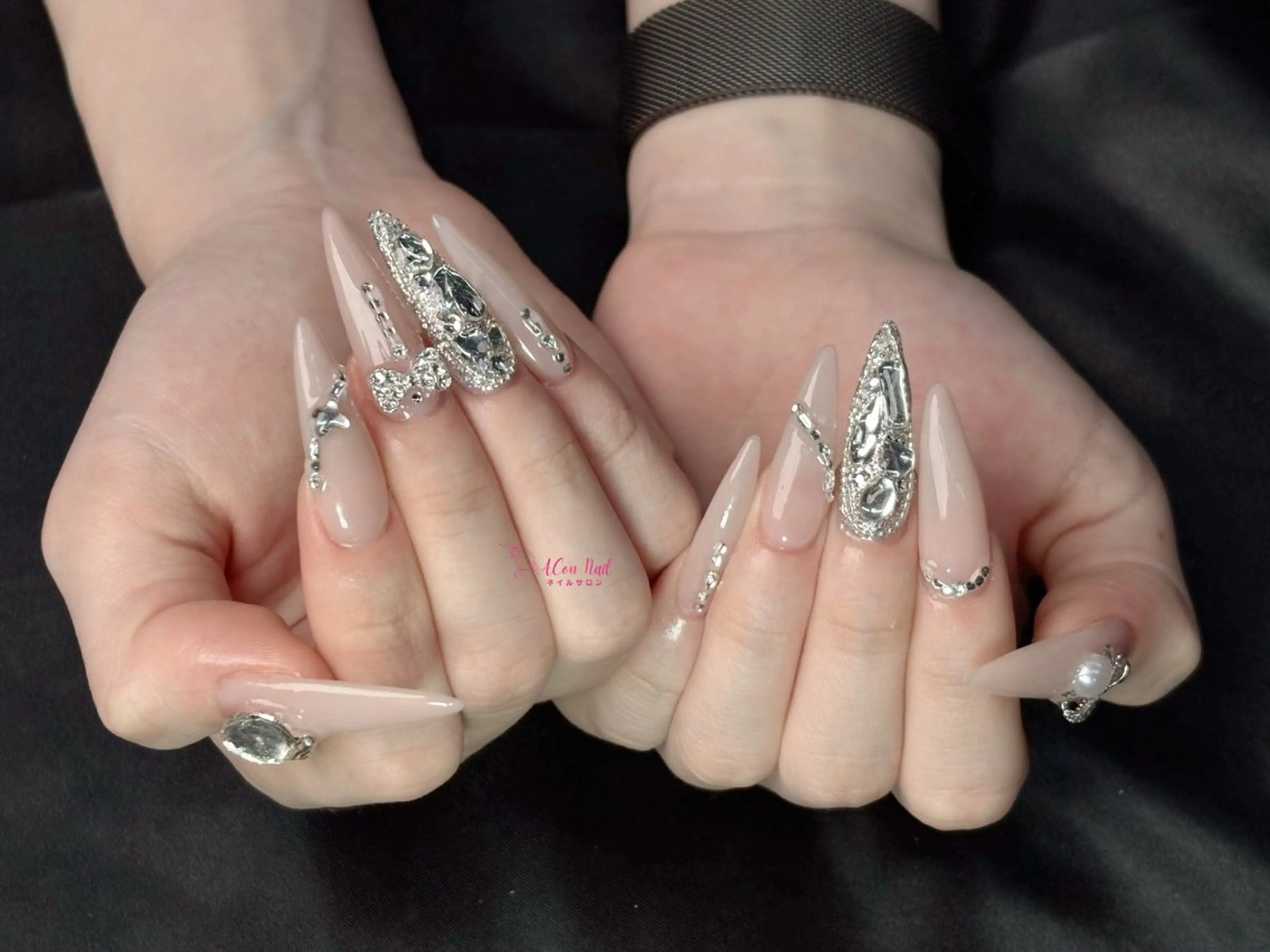 ネイル 桜ネイル 長さ出し フラワーネイル フレンチネイル ジェルネイル ハンドネイル AConNailSalon所属・ACon NailSalonのネイルデザイン