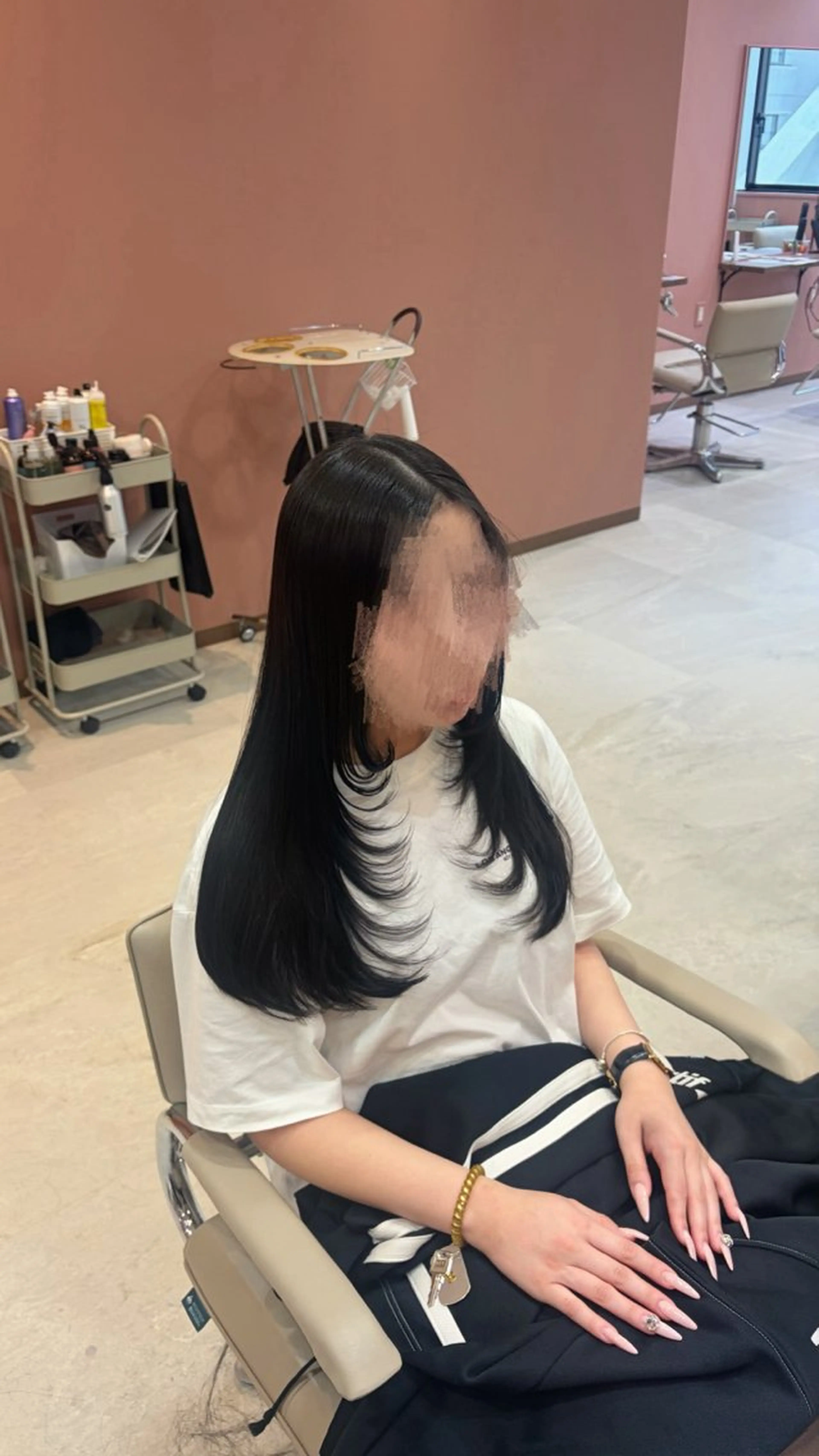 ロング カラー カット ヘアカラー nina / HINA/レイヤーのヘアスタイル