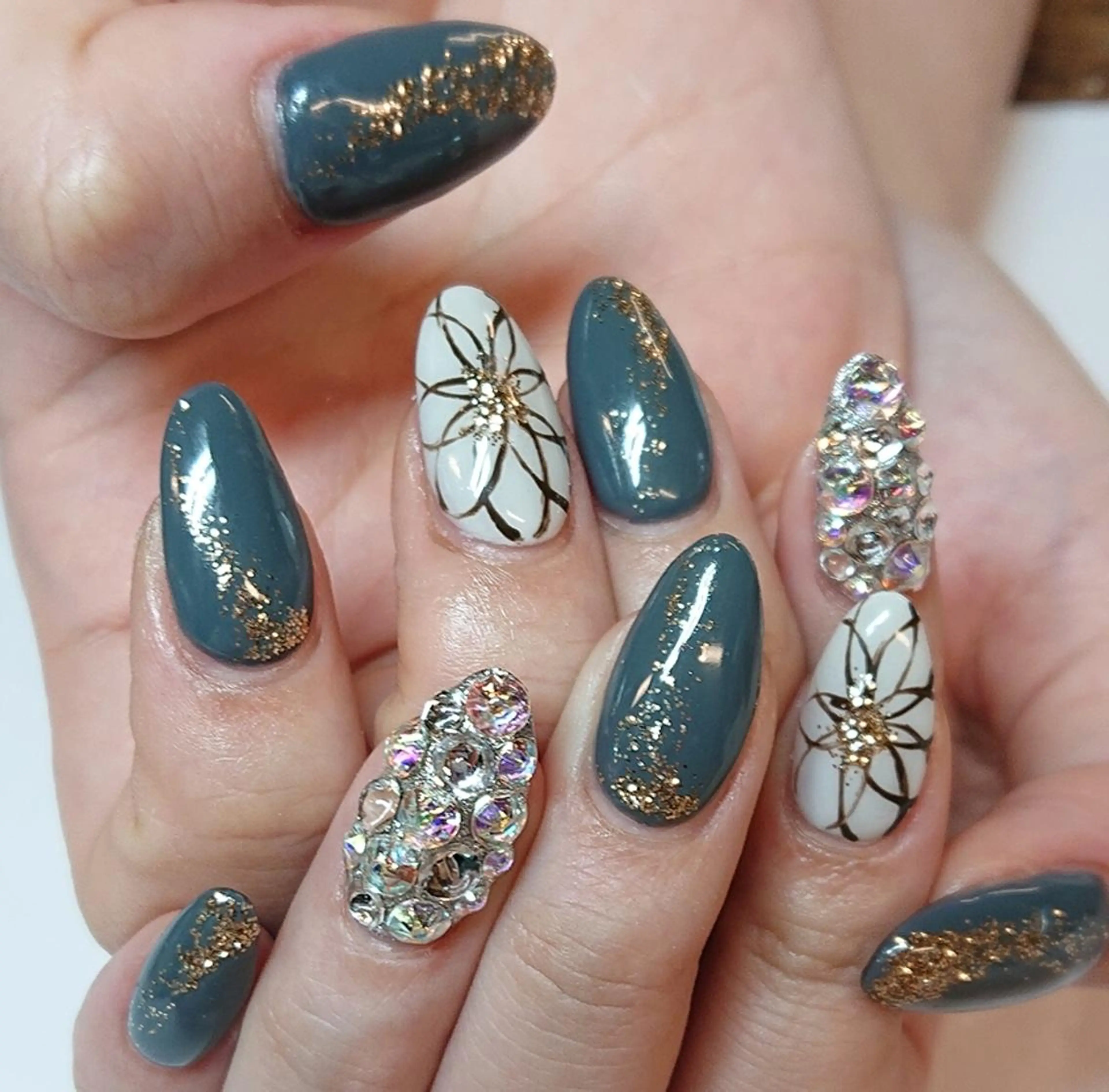 ネイル Coco Girlsのネイルデザイン