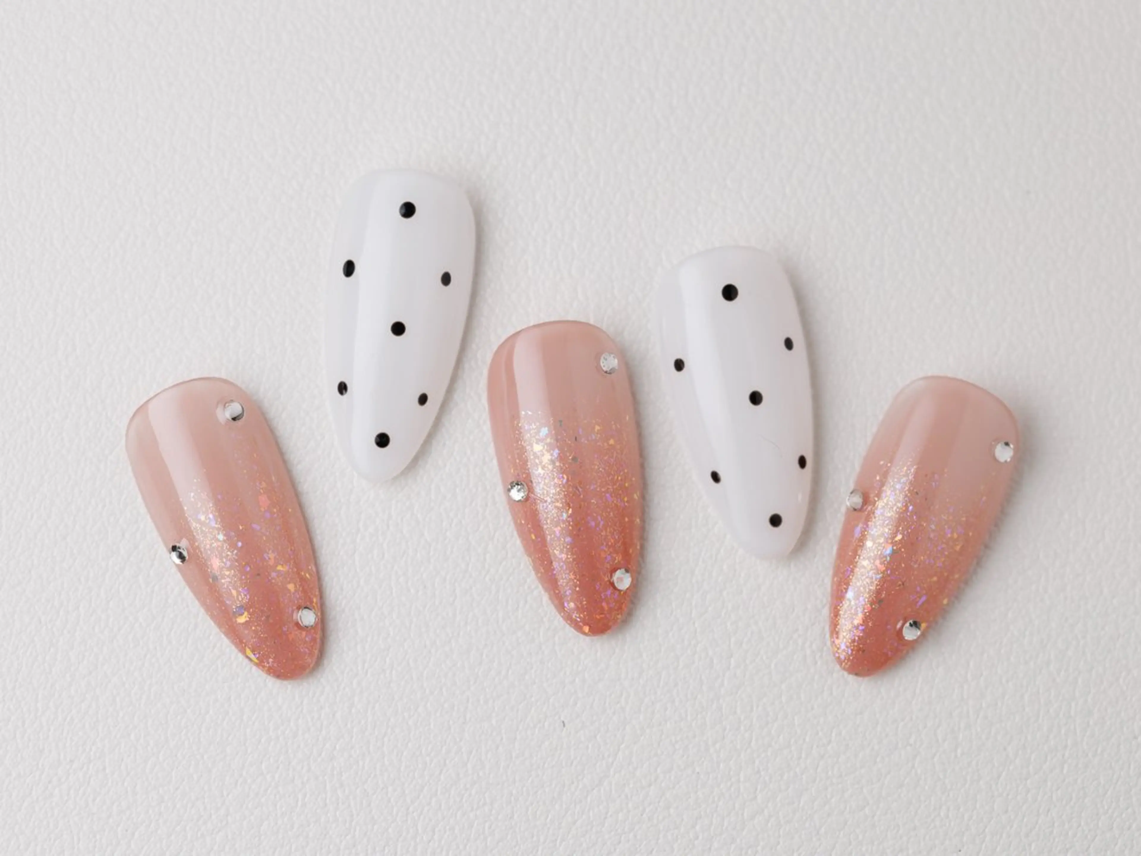 ネイル Rネイルサロン市川店 研修のネイルデザイン