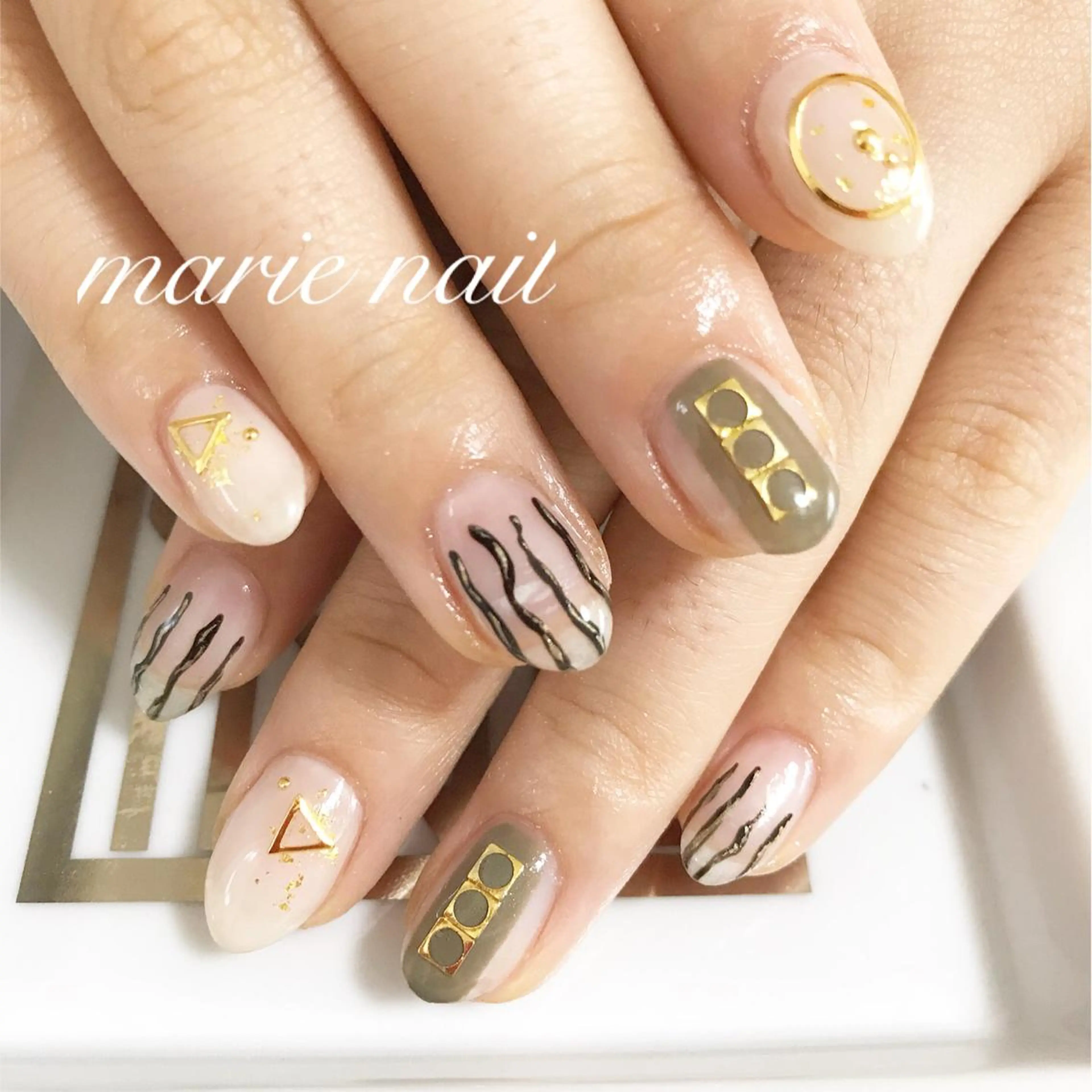 ネイル アートネイル marie nailのネイルデザイン