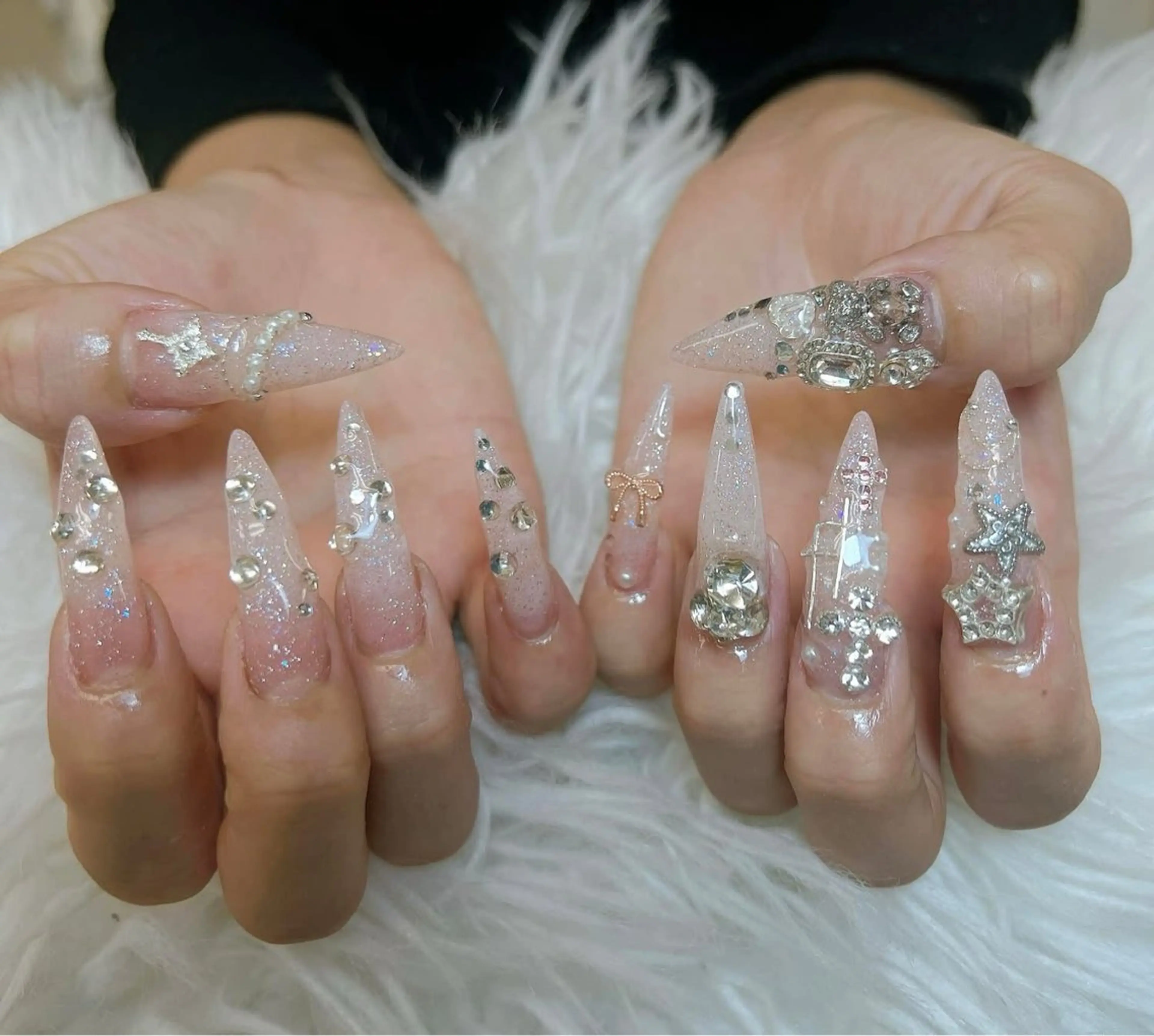 ネイル アートネイル オーロラネイル チークネイル 長さ出し フットネイル ハンドネイル フットネイル ハンドケア Noiranail_ studio川越西口のネイルデザイン