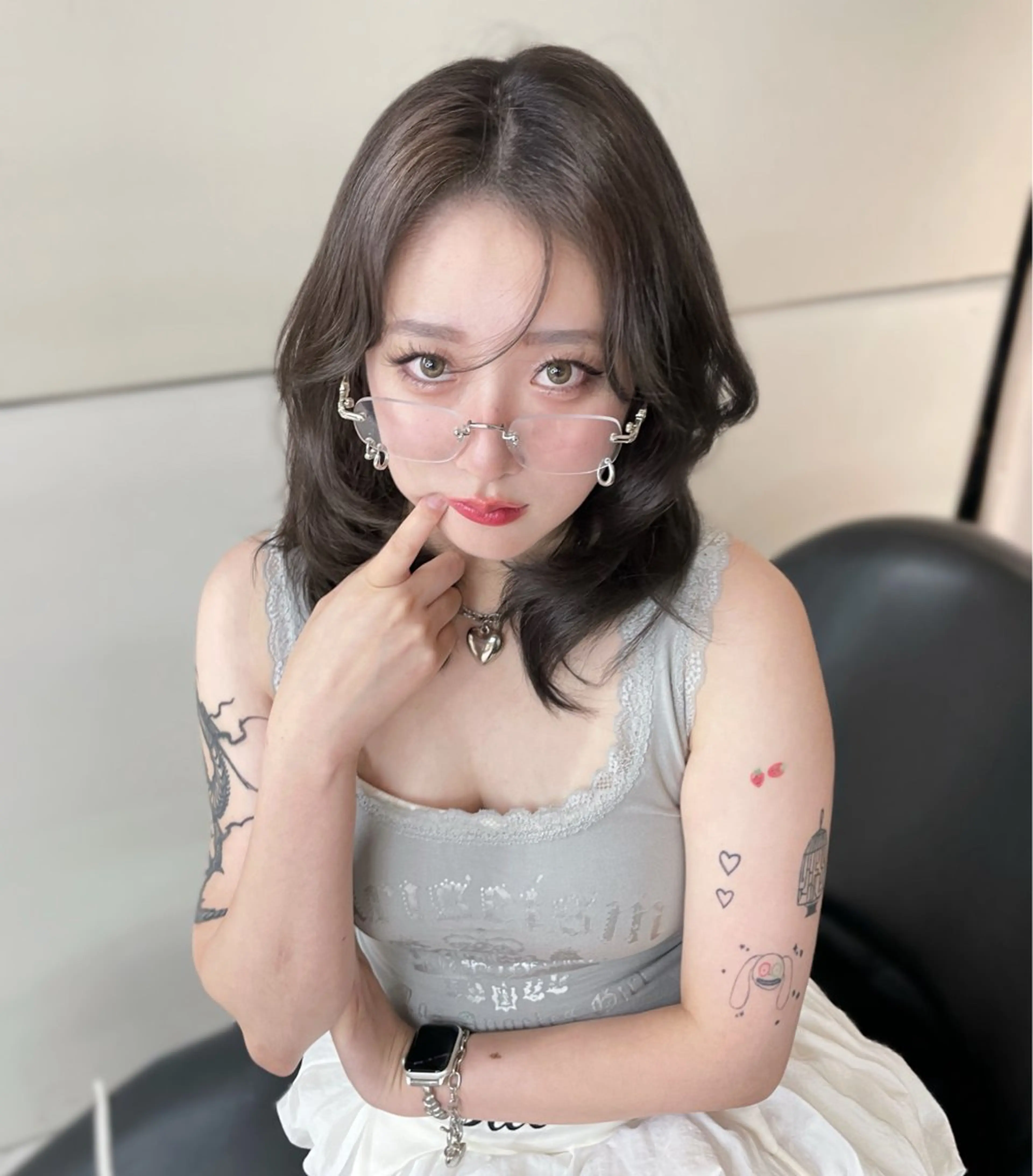 セミロング カット ヘアカラー MOE 福岡韓国ヘア✧︎のヘアスタイル