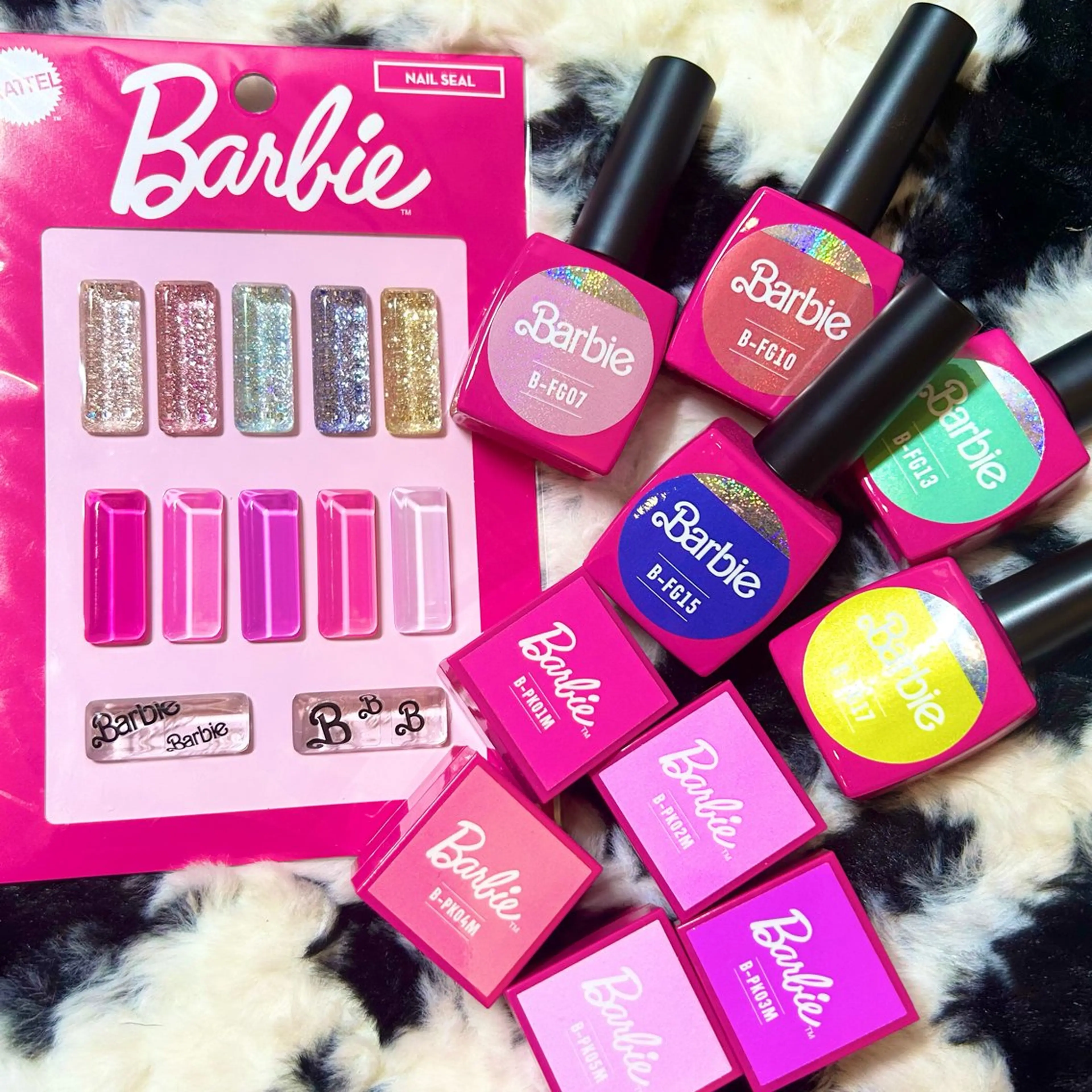 ネイル フラッシュネイル ワンカラーネイル ハンドネイル ハンドケア she nail studio所属・パラジェル/スカルプ salonOerbaのネイルデザイン