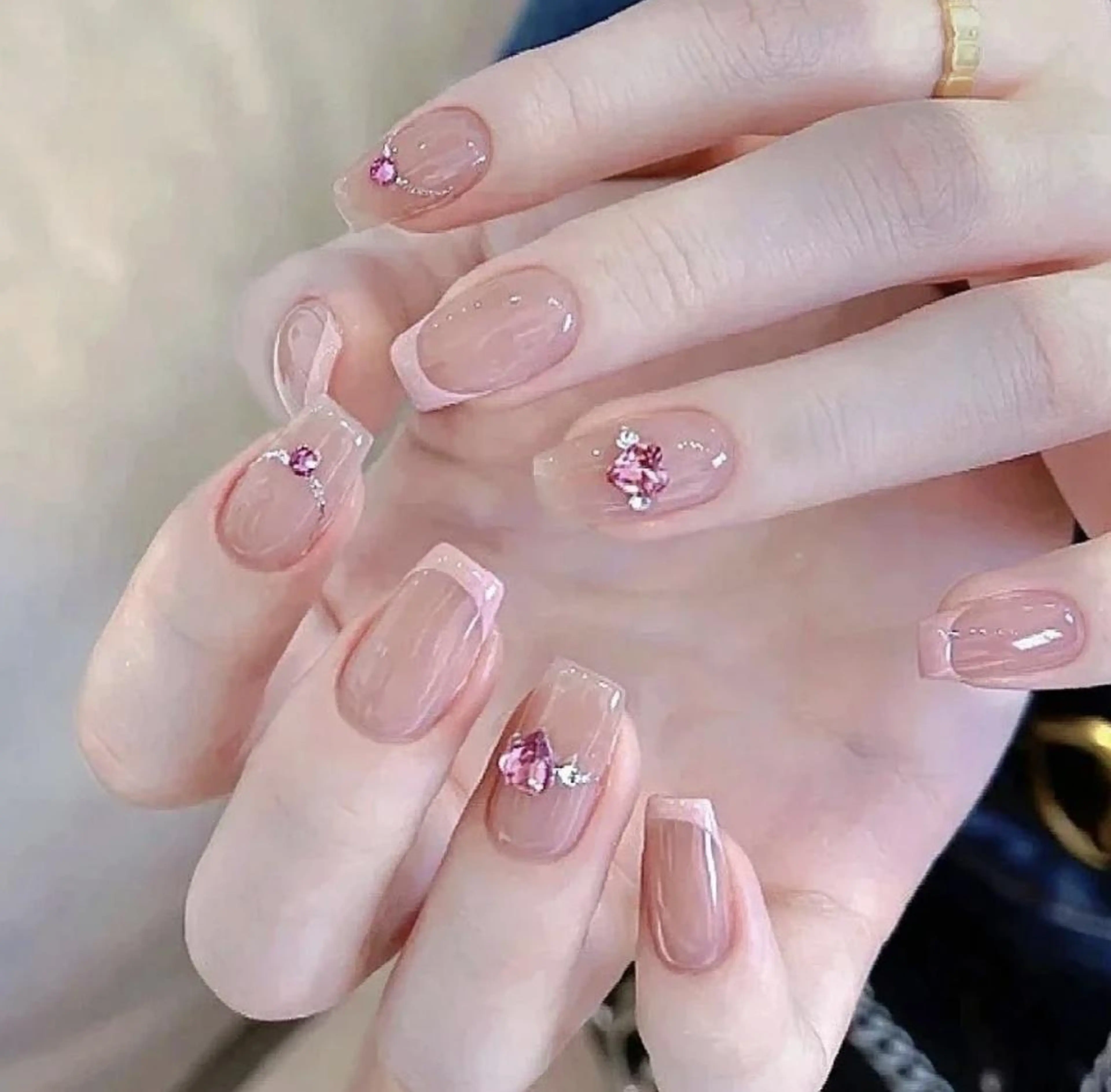 ネイル Queens ゲンのネイルデザイン