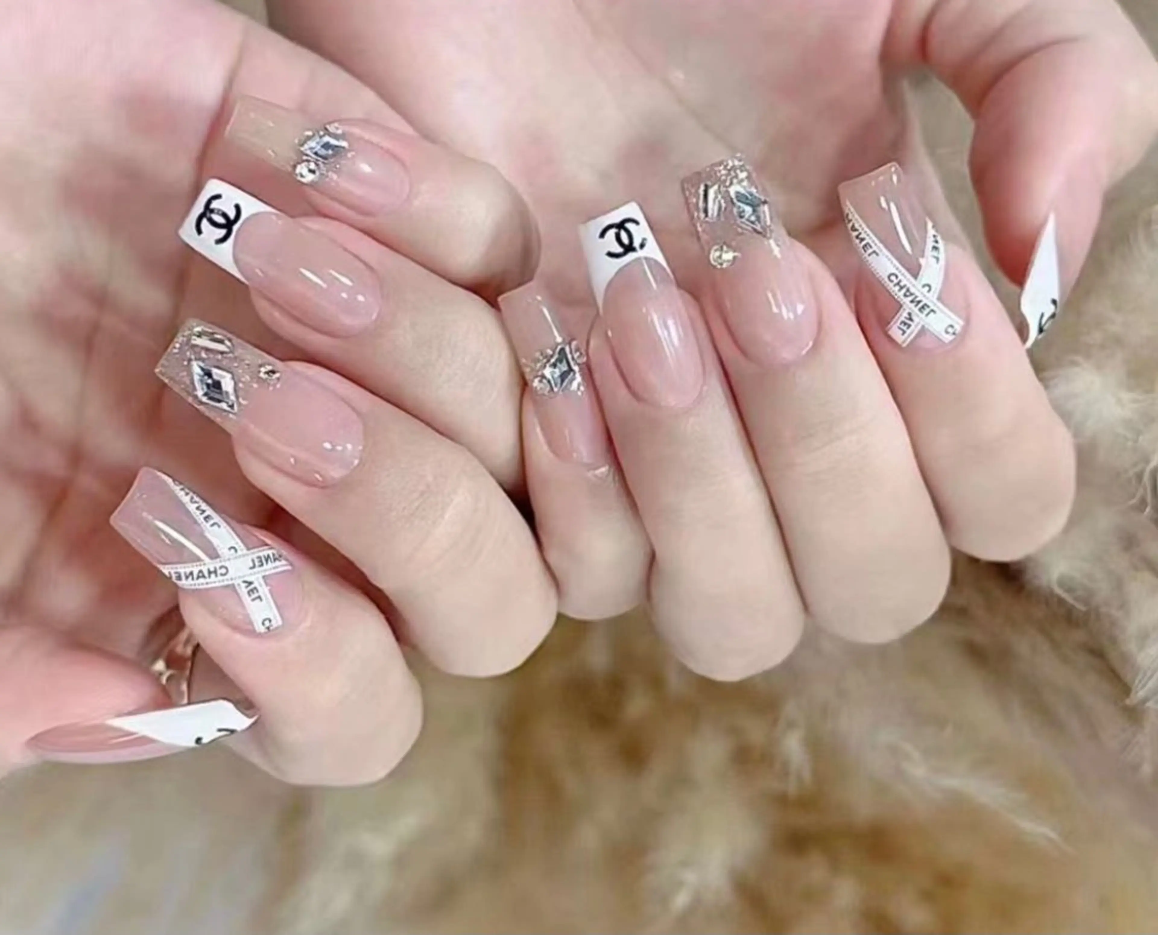 ネイル ハンドネイル D-BEAUTY Nailsalonのネイルデザイン