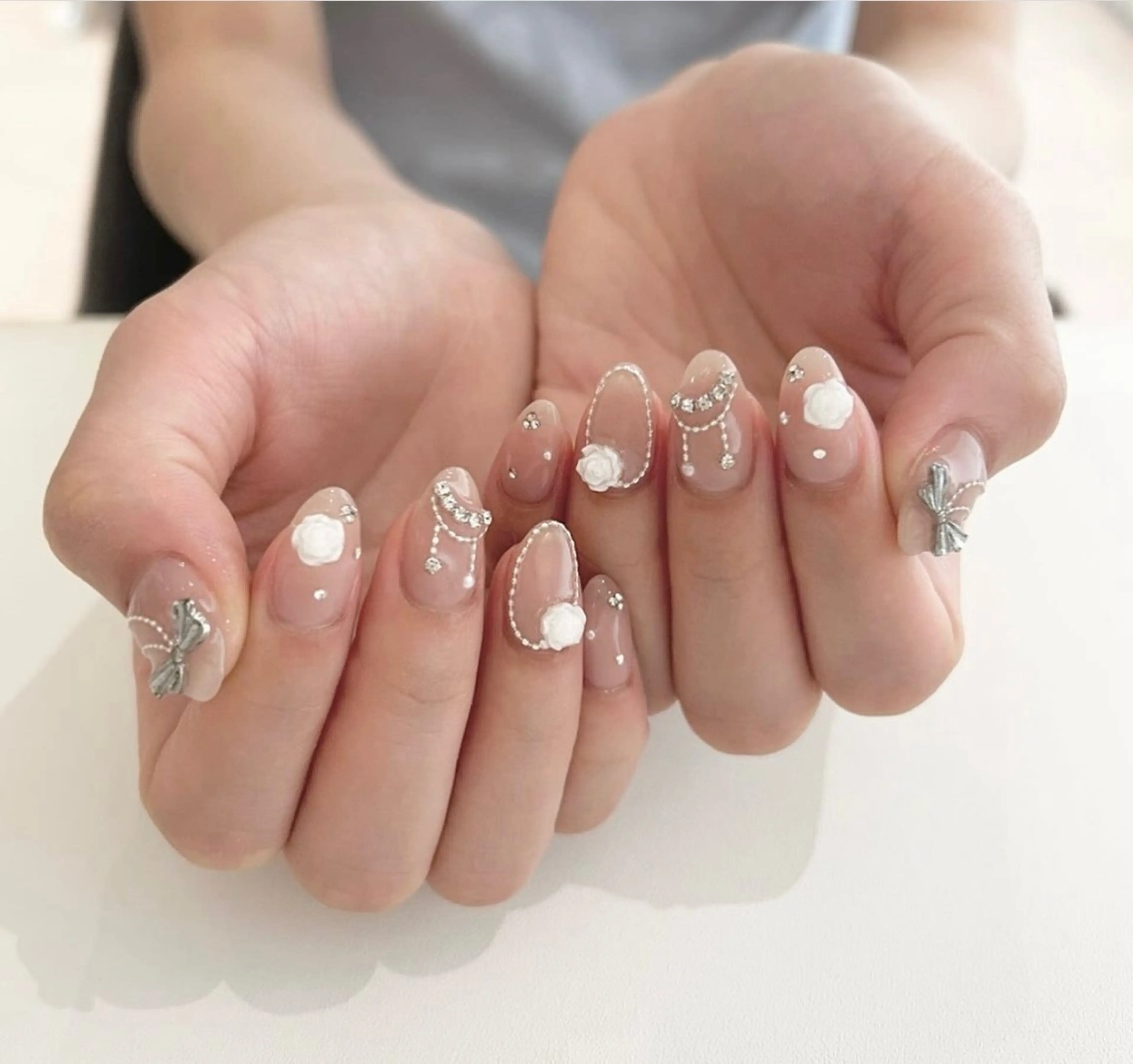 ネイル HIN NAILのネイルデザイン