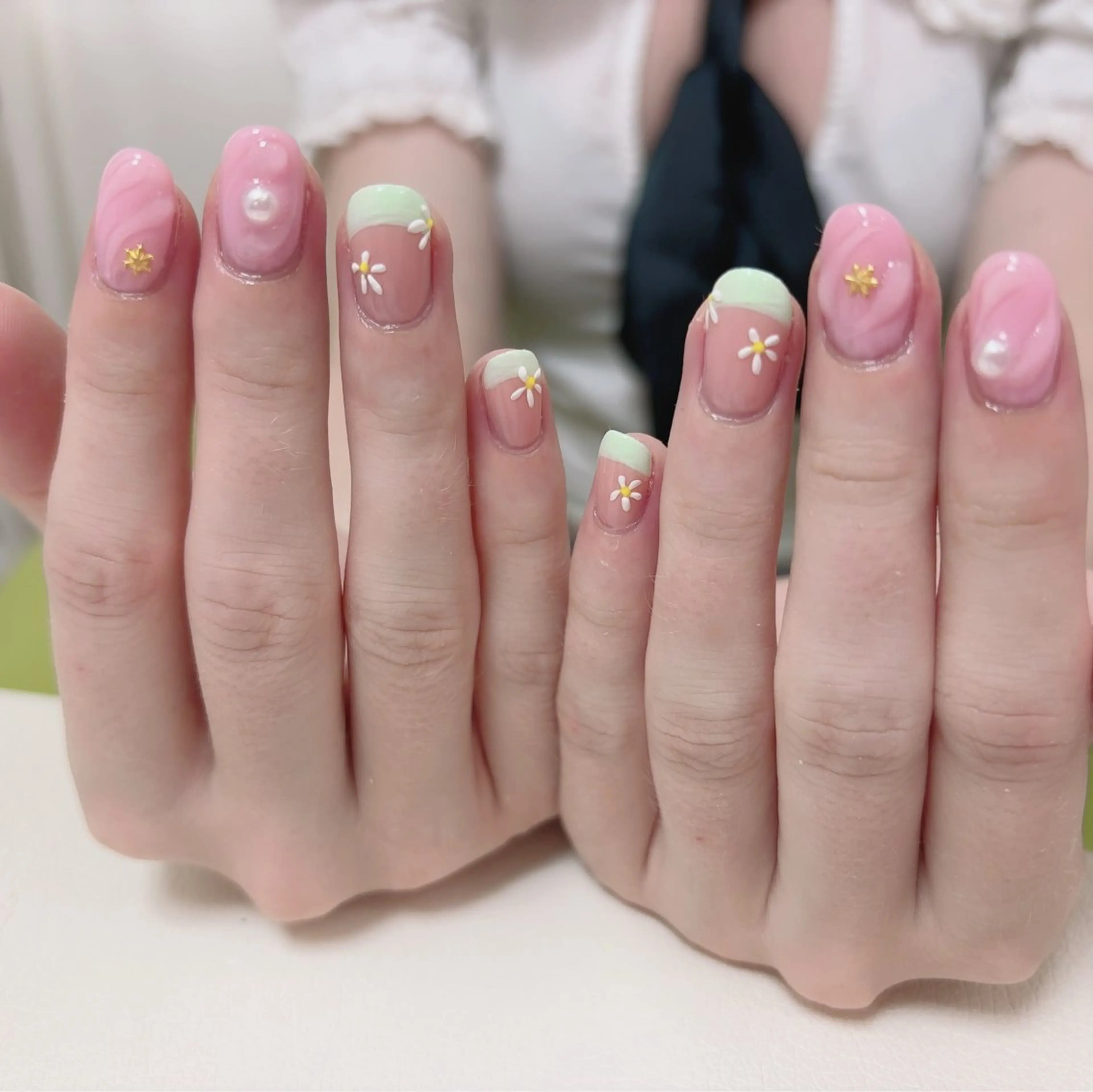 ネイル ハンドネイル mano nella mano所属・mano nella manoのネイルデザイン