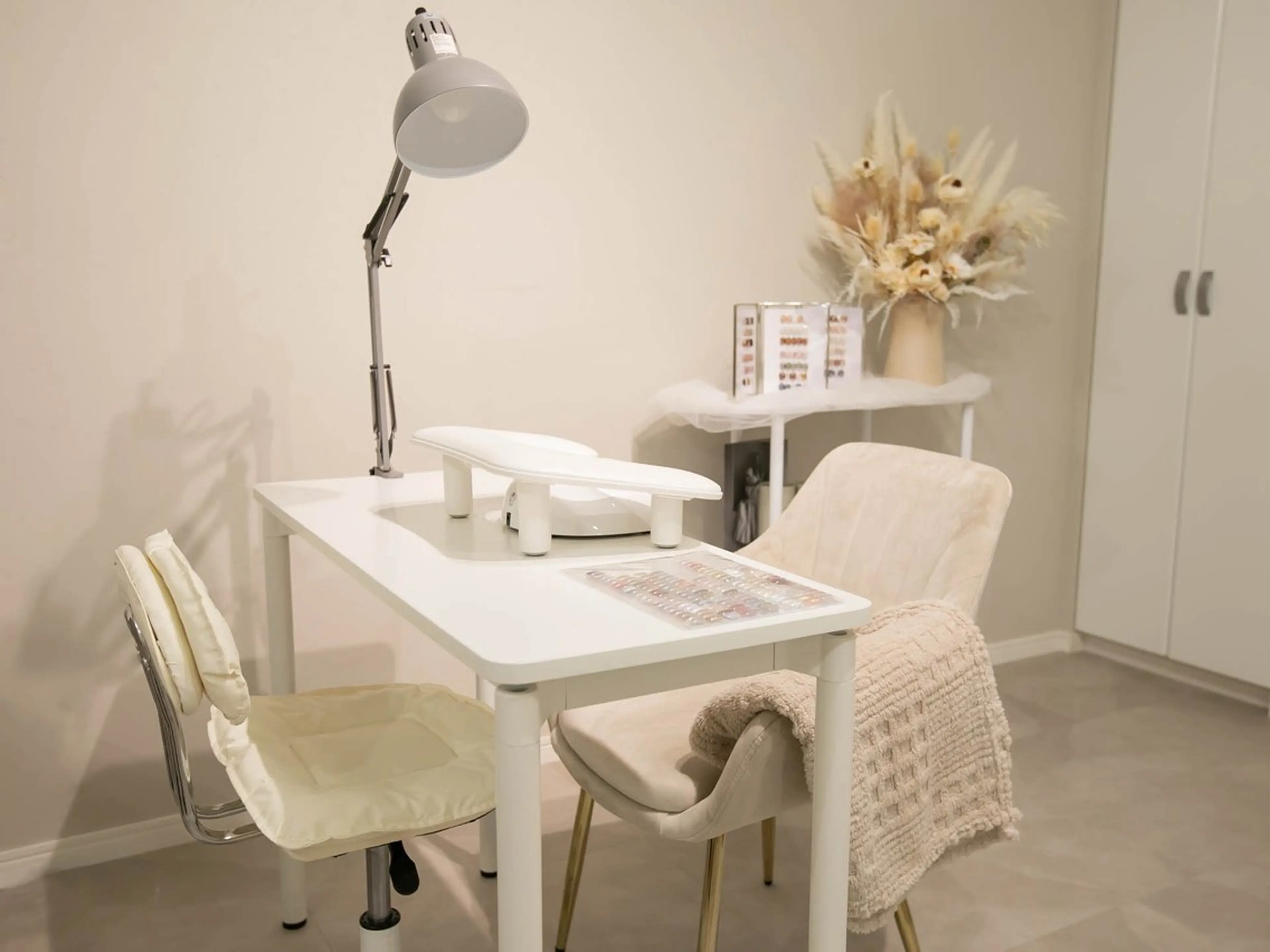 Lueà Nail Salon所属・𝐋𝐮𝐞𝐚 kanako🕊のネイルデザイン