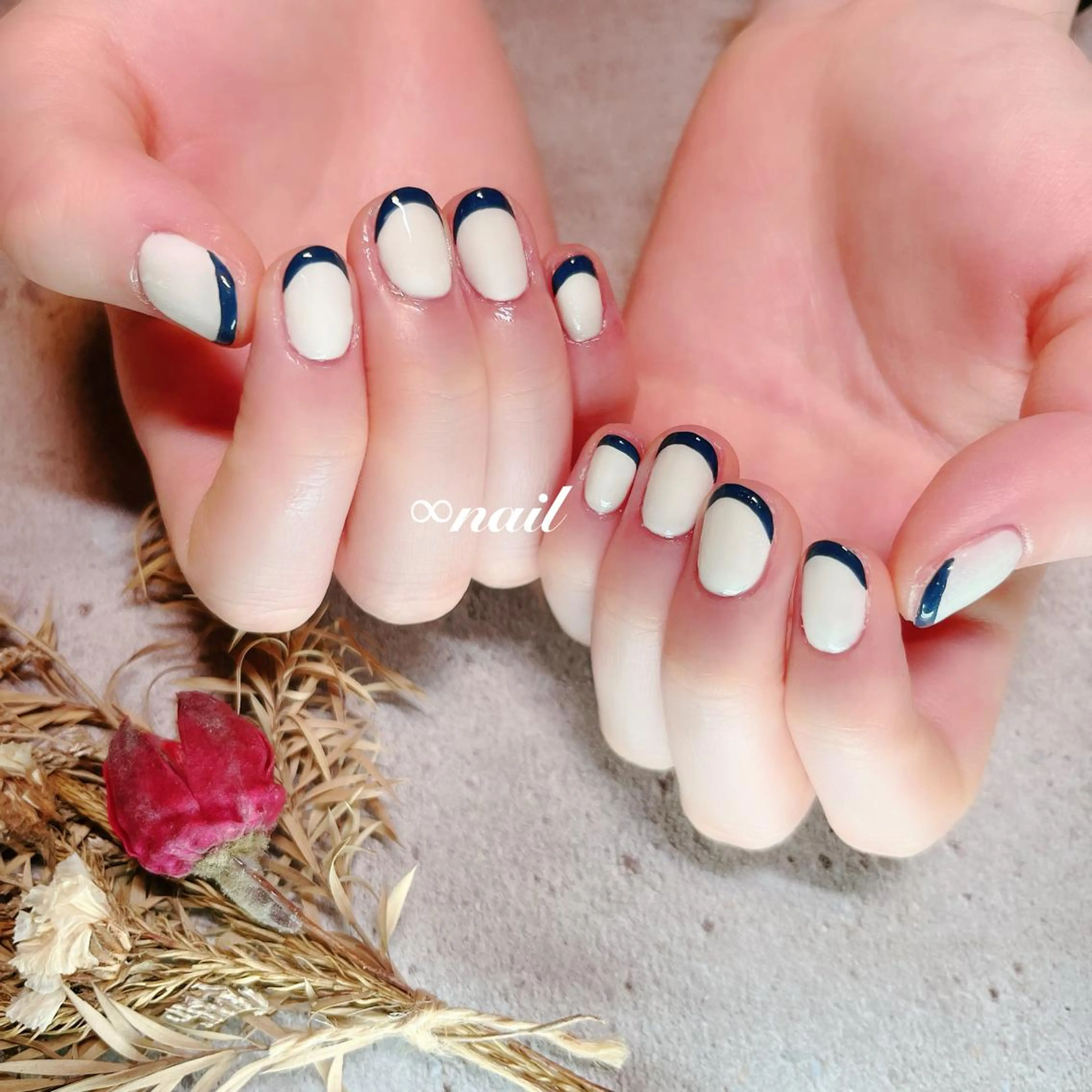 ネイル アートネイル フレンチネイル ジェルネイル キラキラネイル オフィスネイル ♾nail 恵美のマツエク・マツパデザイン