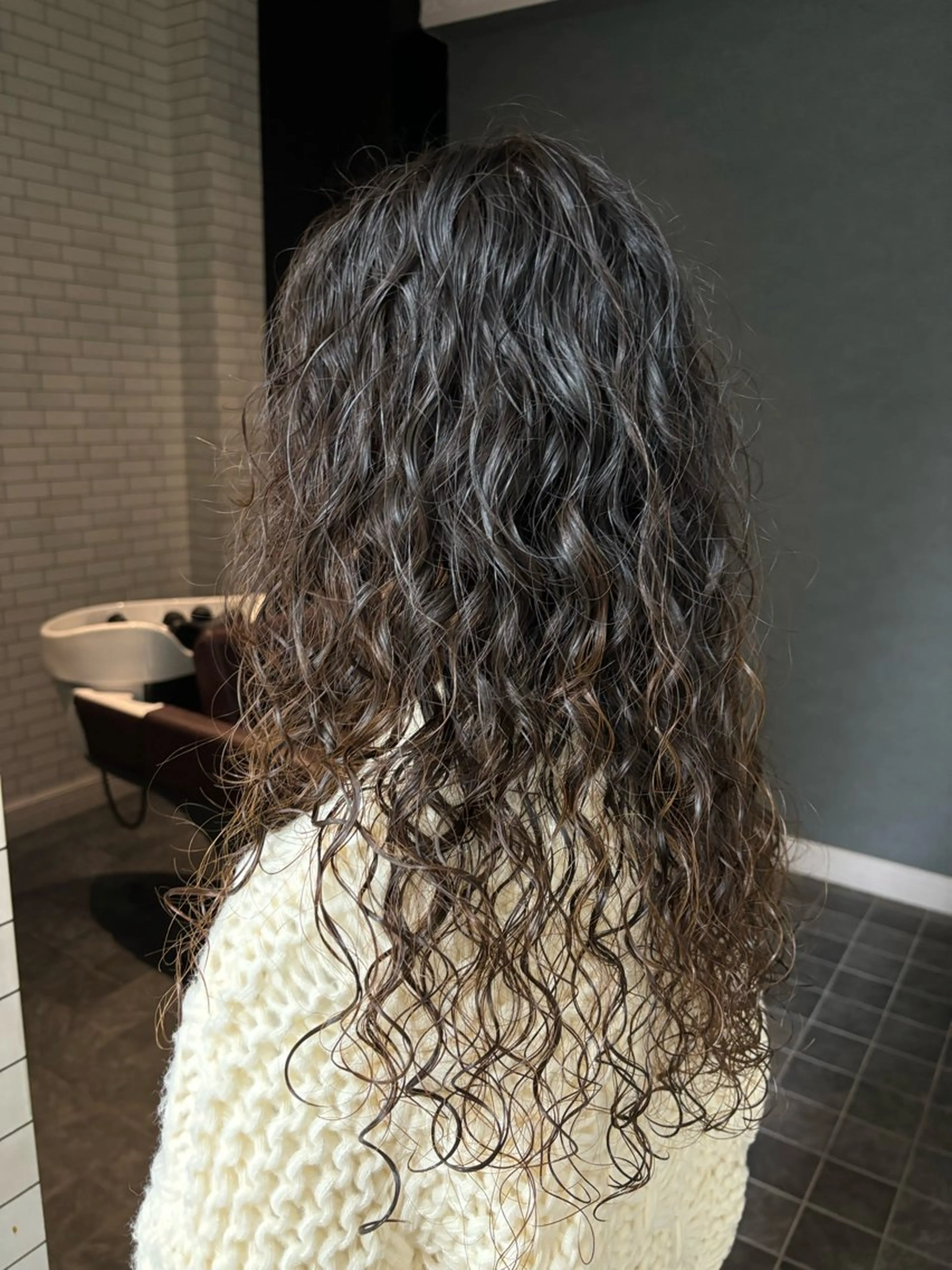 ロング カット パーマ shoko/ 海外ガール風パーマのヘアスタイル