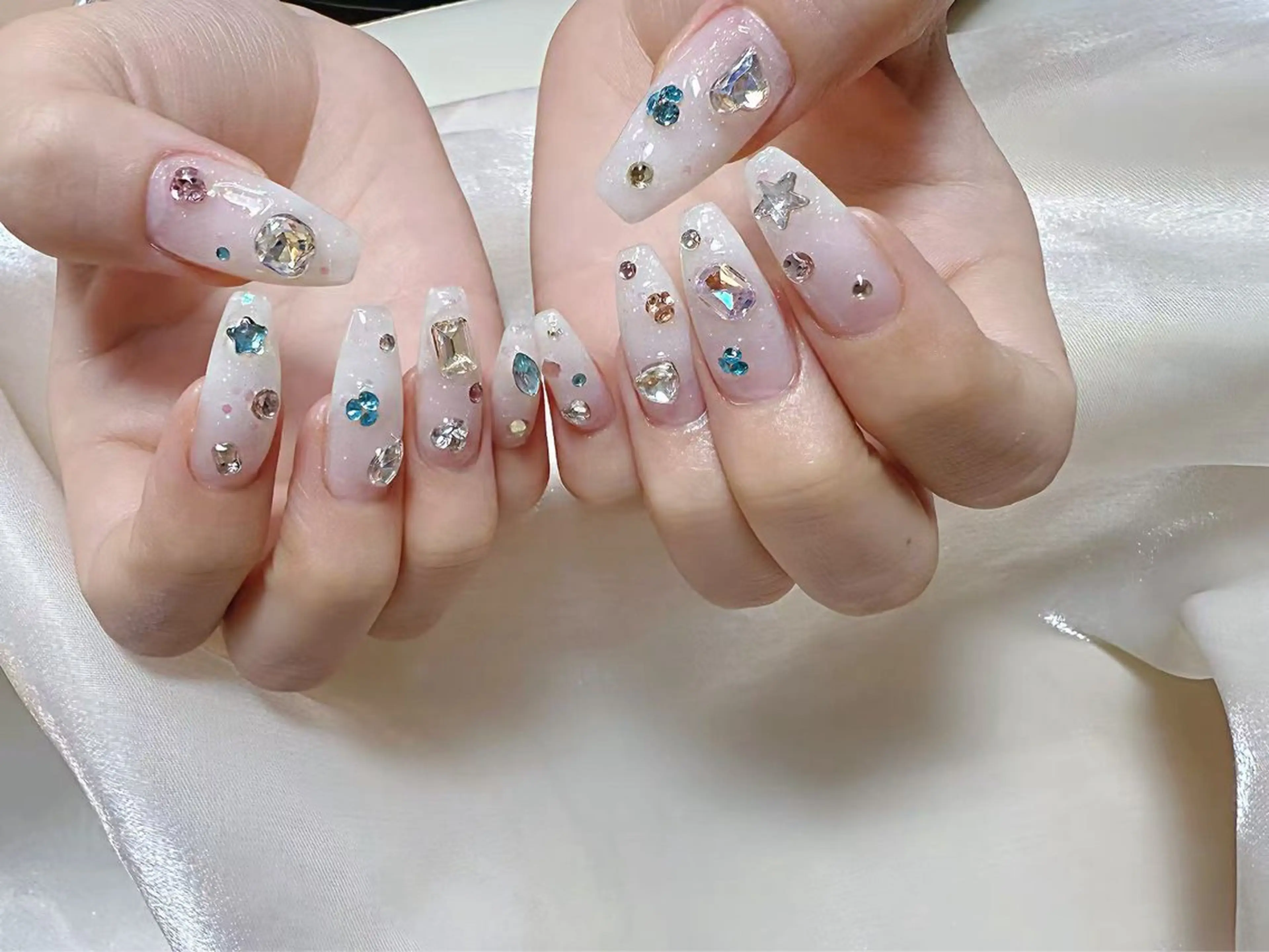 ネイル Flower nailsalon 2号店所属・U M. nailのネイルデザイン