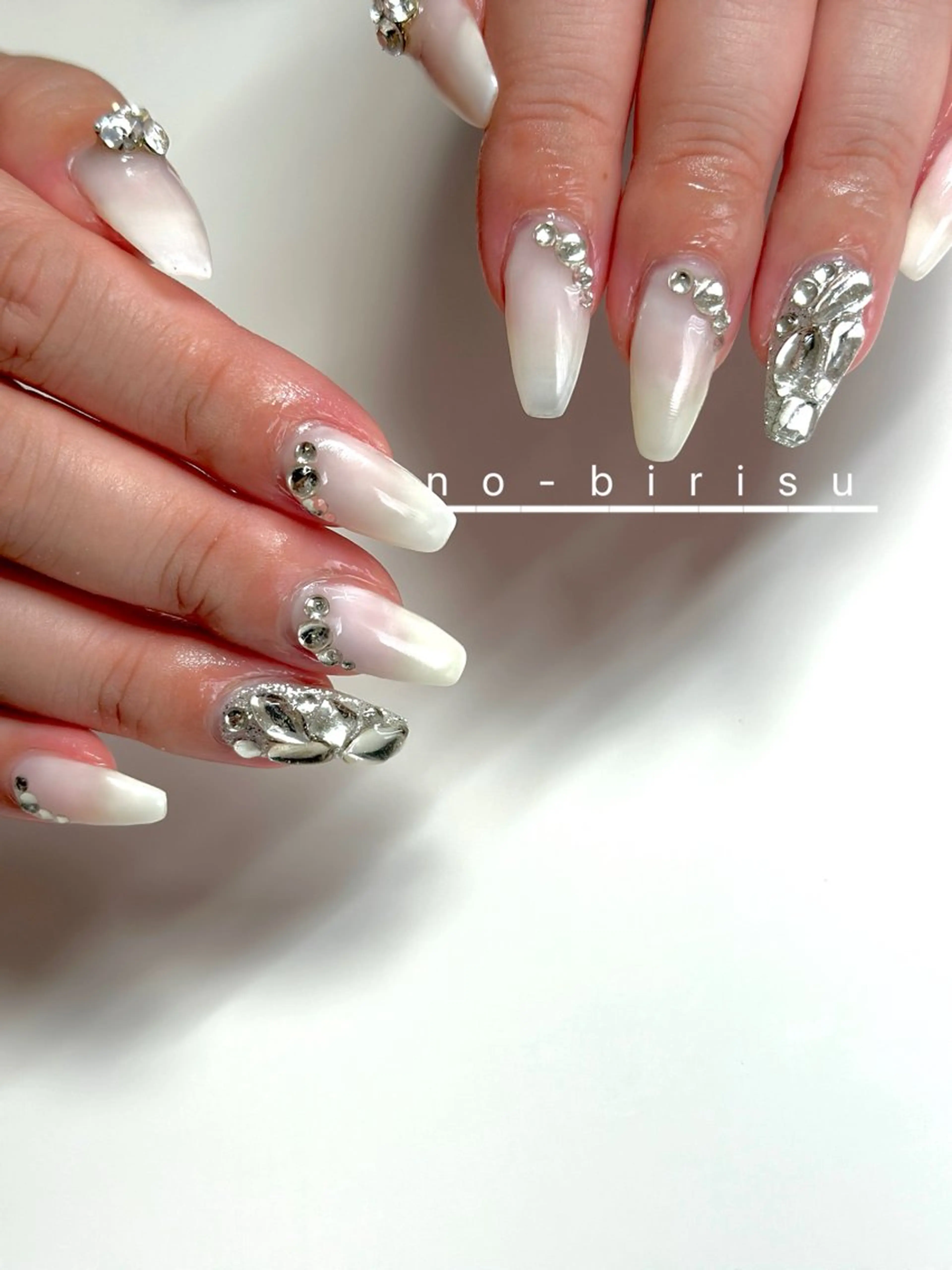 ネイル ハンドネイル no-birisu nailのネイルデザイン