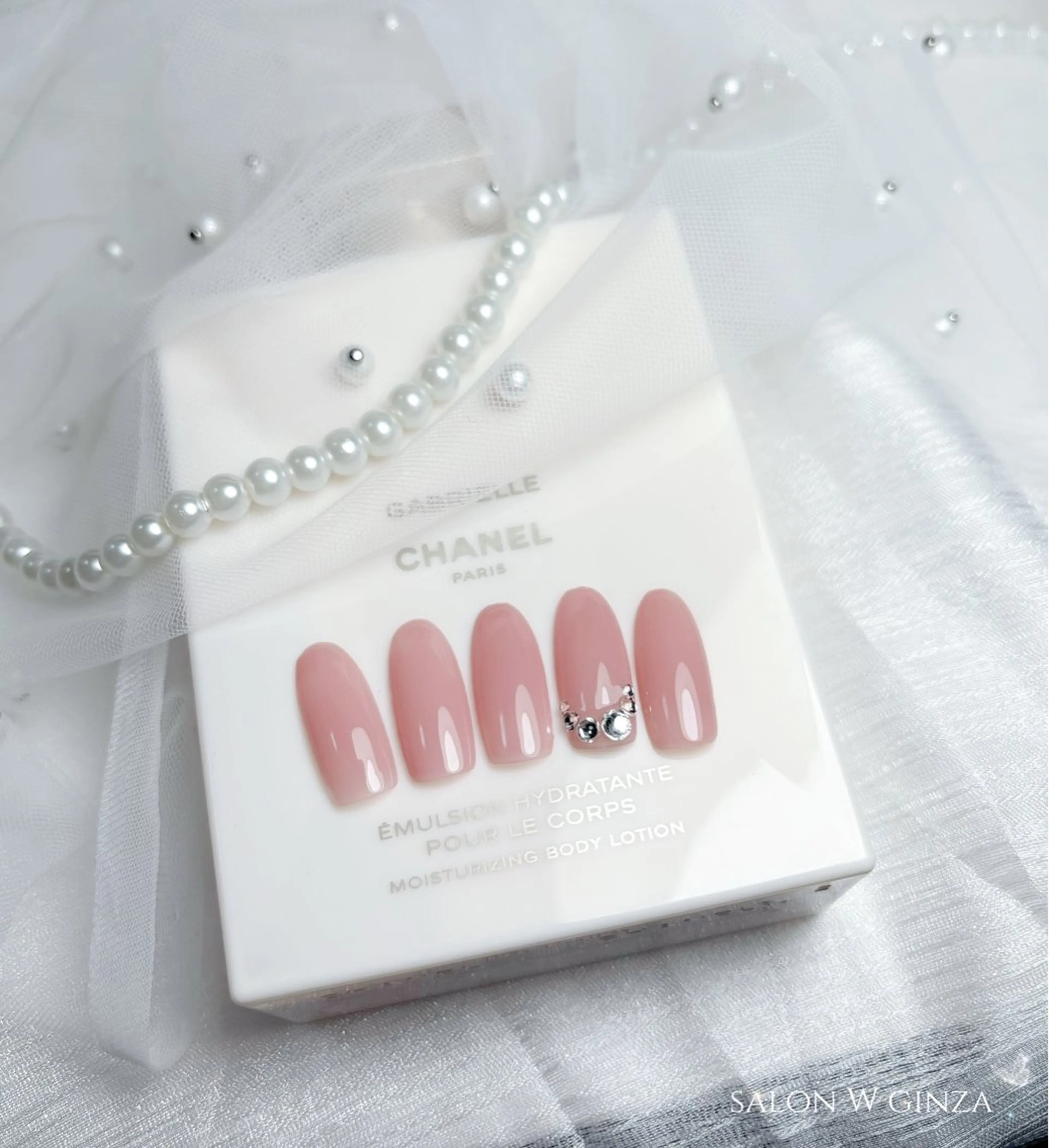 ネイル 美フォルム＆フィルインの専門店 salon W 銀座店【サロンダブリュー】所属・salon W✨ Rikoのネイルデザイン