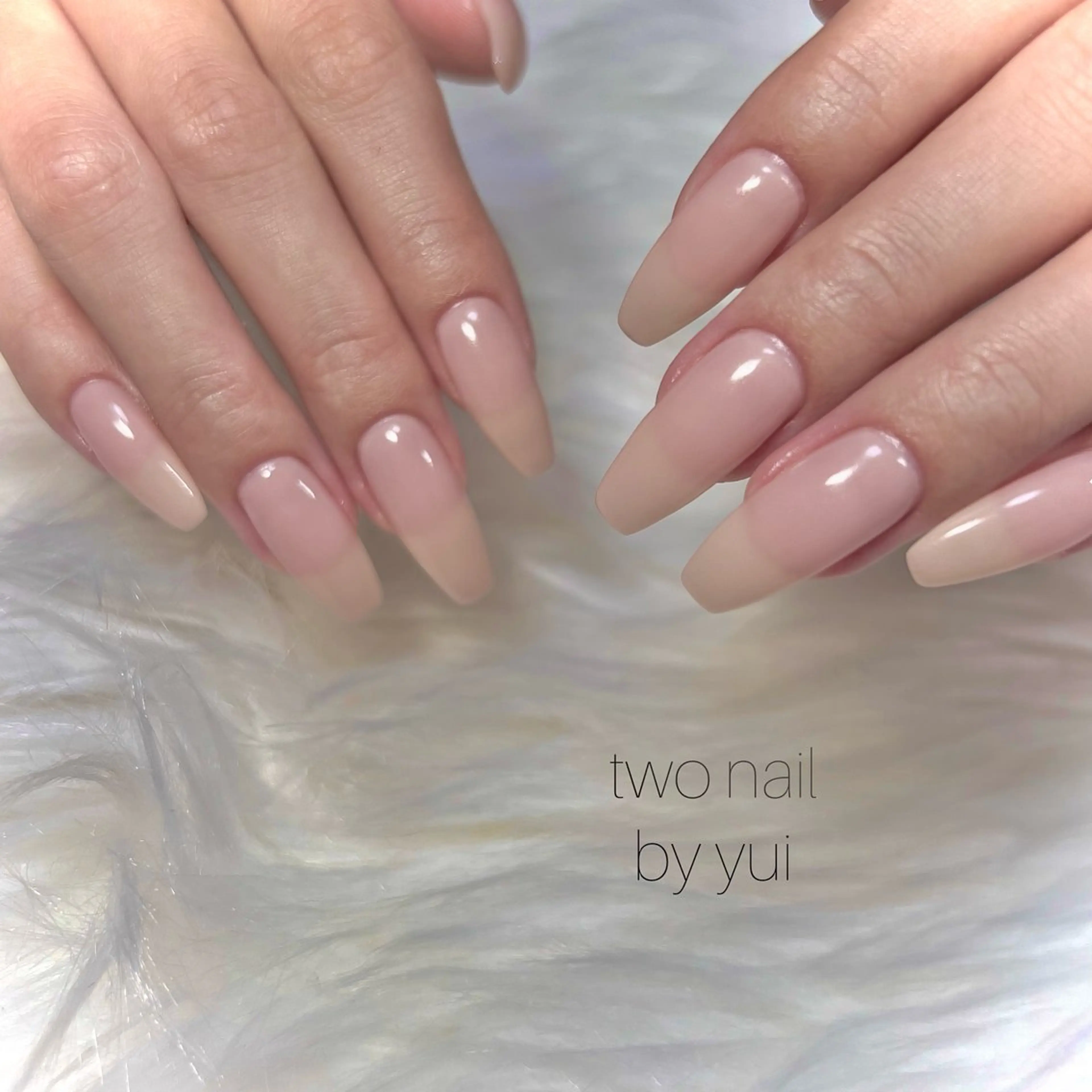ネイル ネイルチップ ホワイト ハンドネイル two nailのネイルデザイン