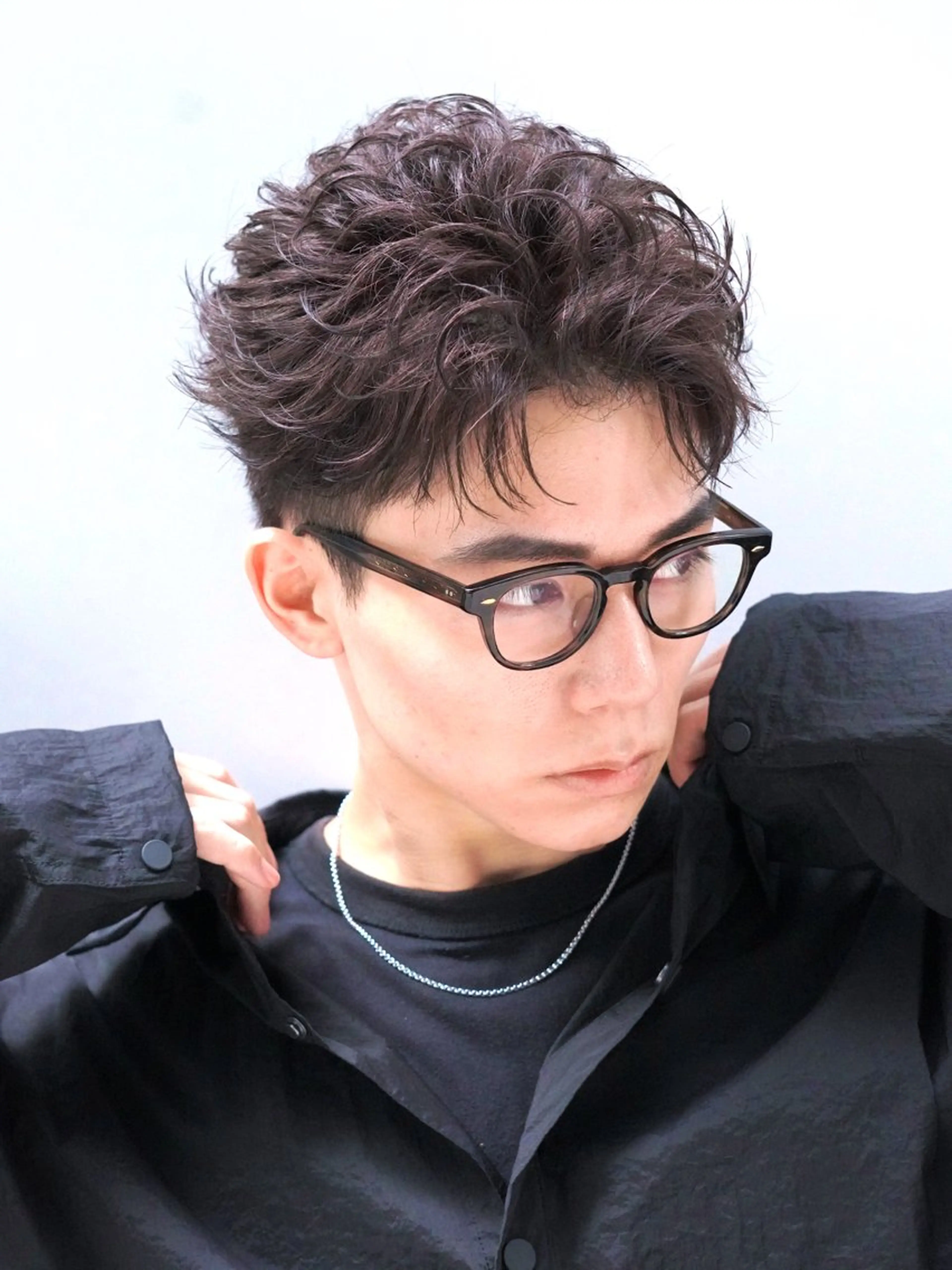 パーマ メンズ センターパート コンマヘア フェードカット カルマパーマ マッシュ パーマ 原宿 フェザーパーマ fifth イノウエのヘアスタイル