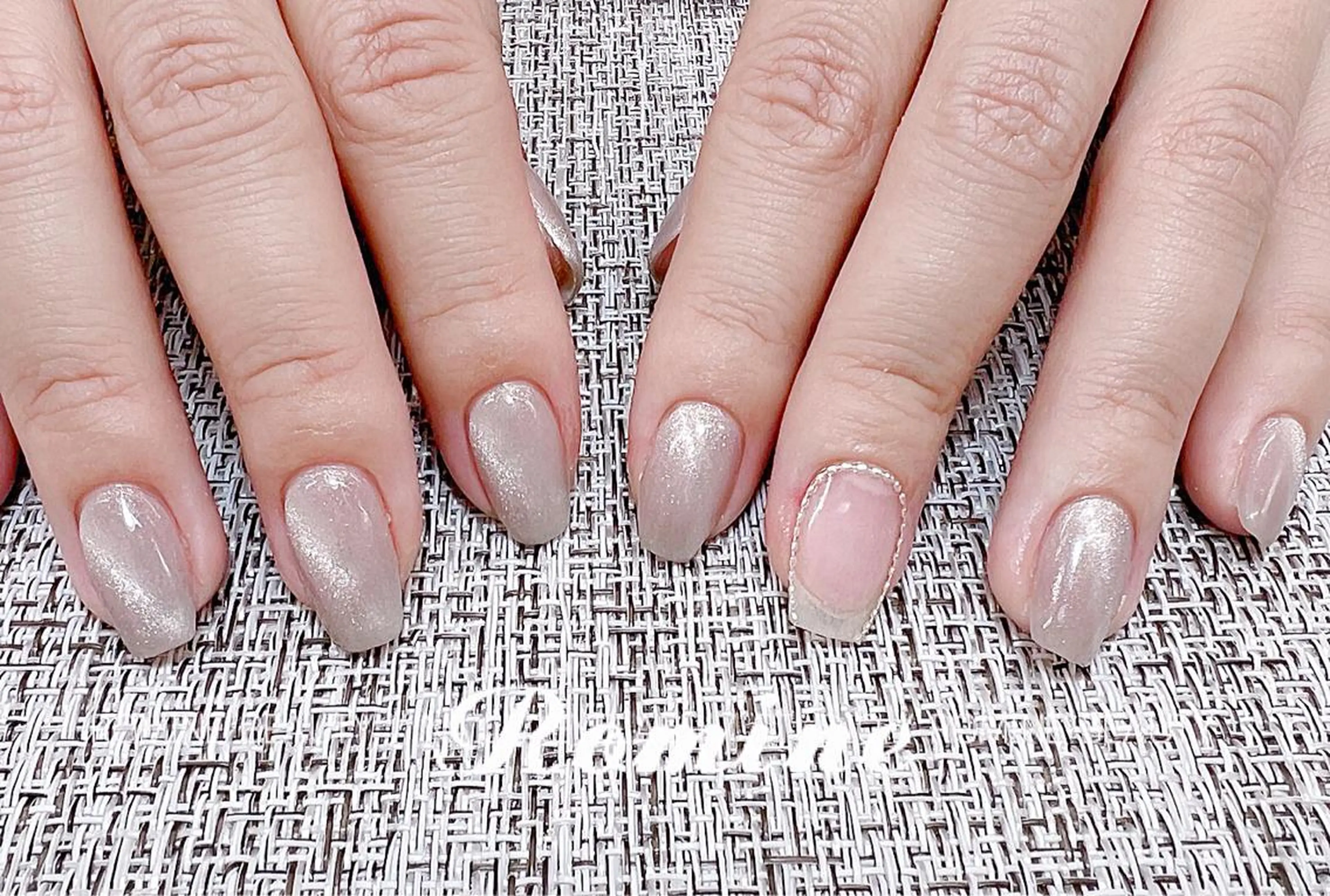 ネイル ハンドネイル Romine アイラッシュ&ネイルのマツエク・マツパデザイン