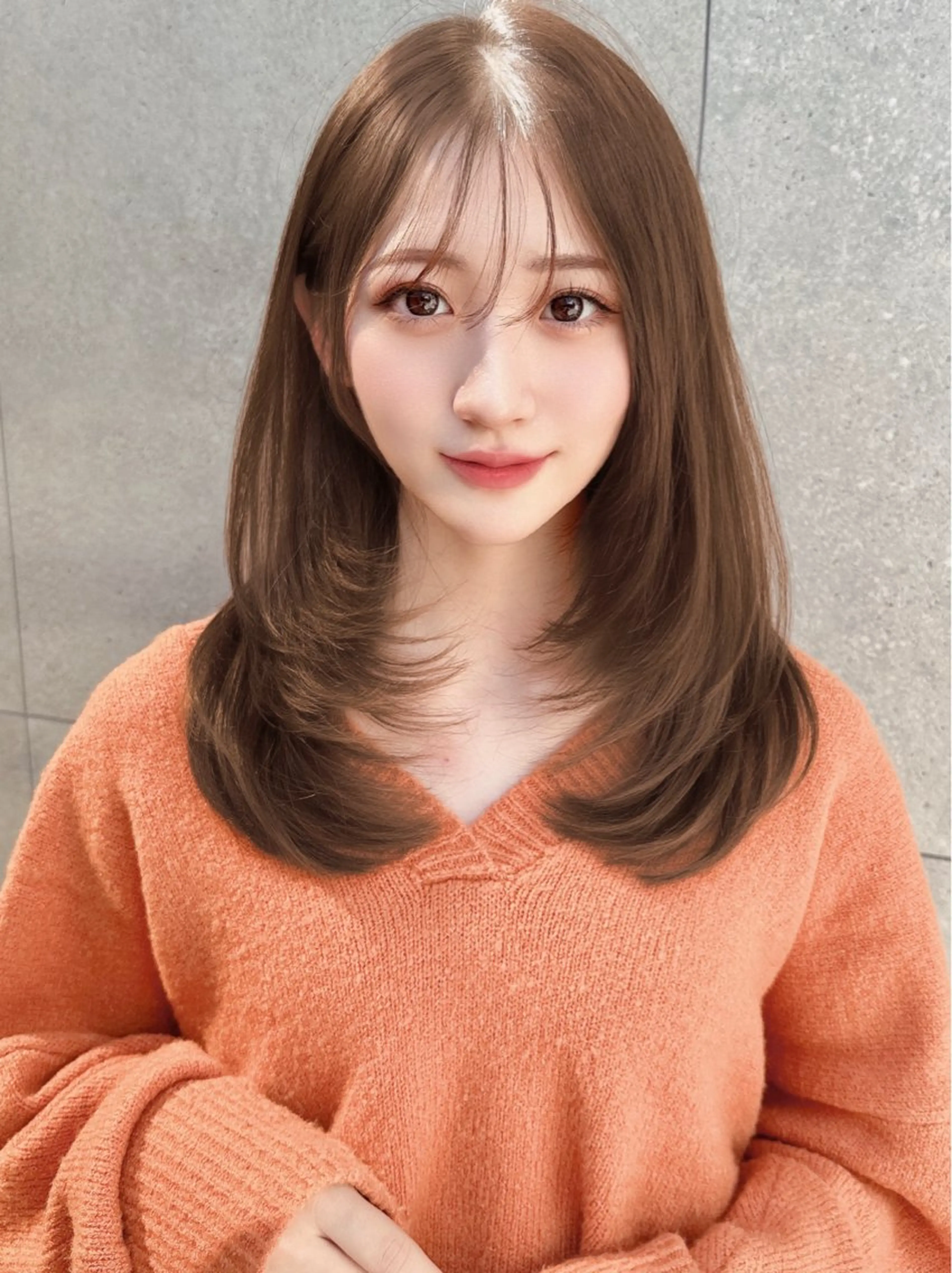 セミロング カット ヘアカラー トリートメント レイヤー❣️縮毛矯正 川村利幸のヘアスタイル