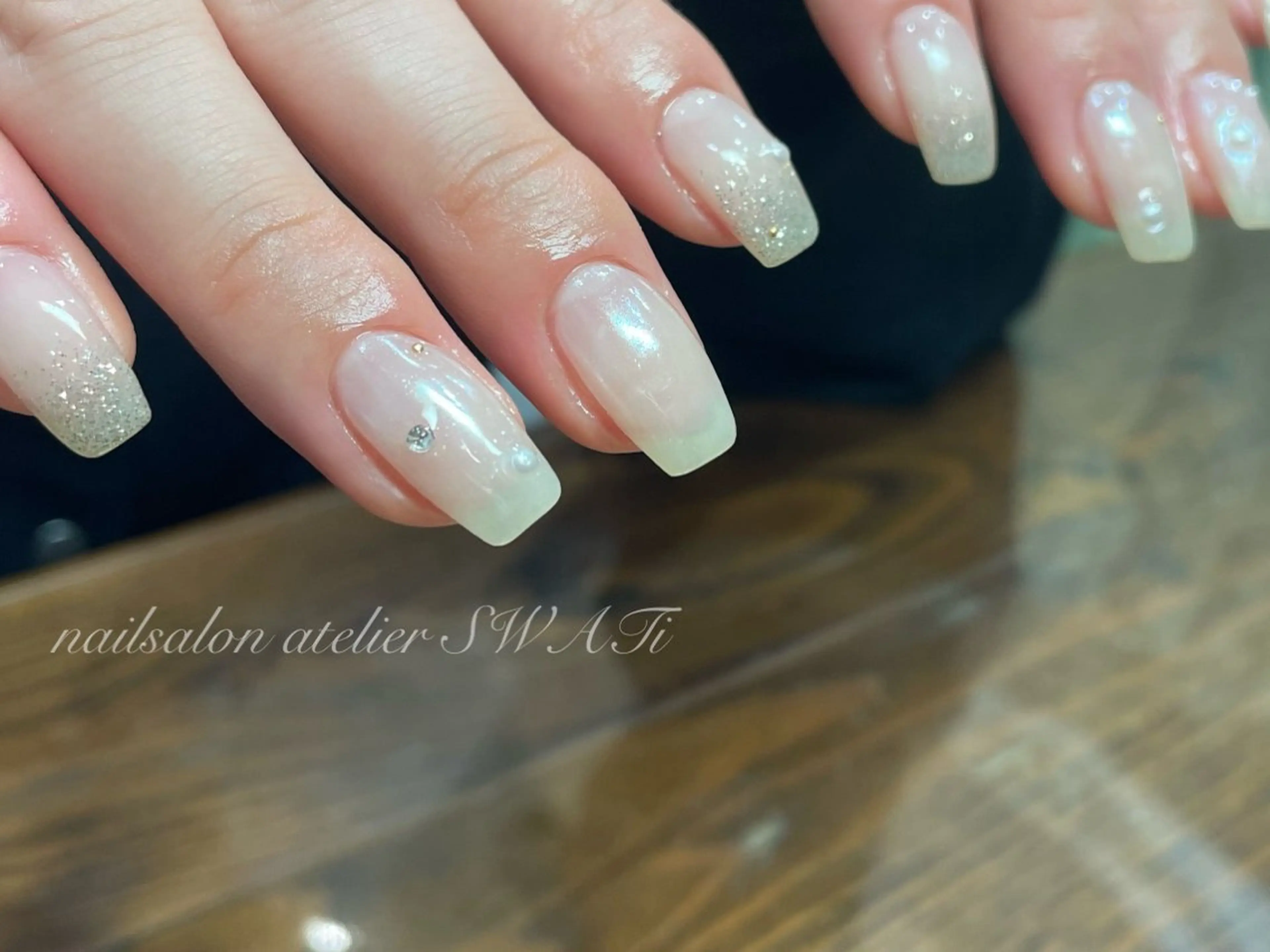 ネイル ヘアーサロン大野所属・nailsalon SWATiのネイルデザイン