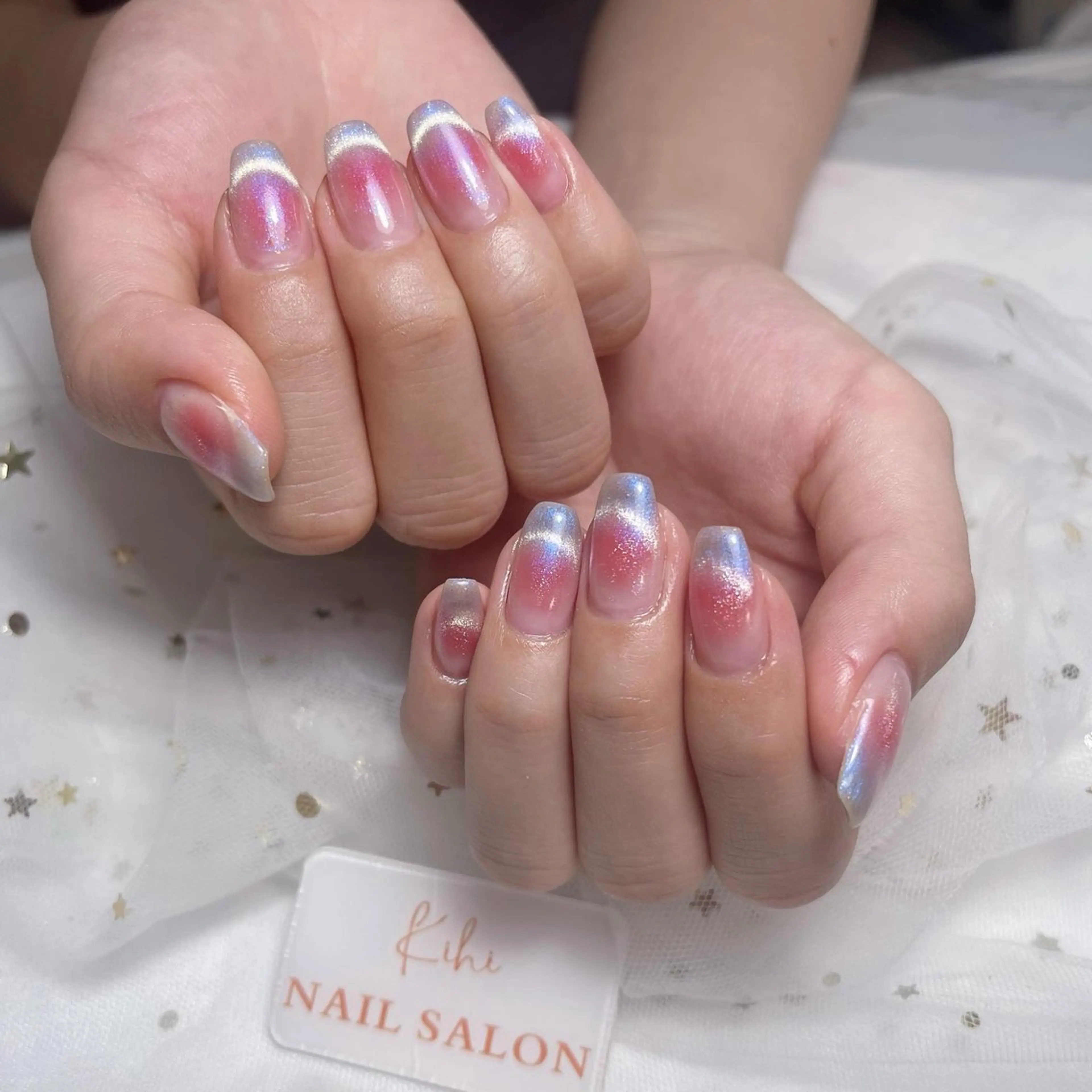 【ソフトジェル付き替えオフ込み】マグネットグラデーションフレンチ　【ベース1色付き】の写真