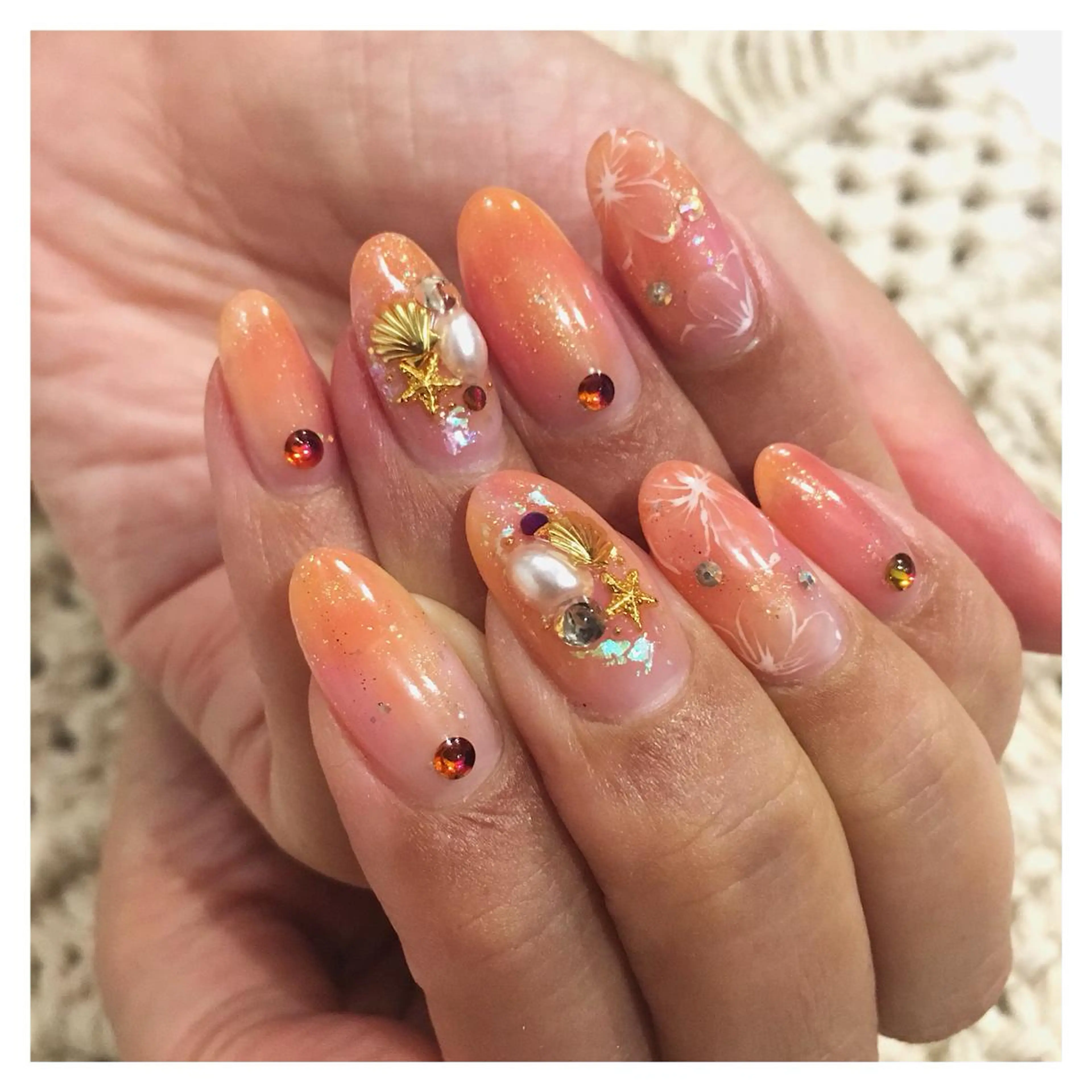 ネイル nail salon  aloalo所属・Nailist Ayaのネイルデザイン
