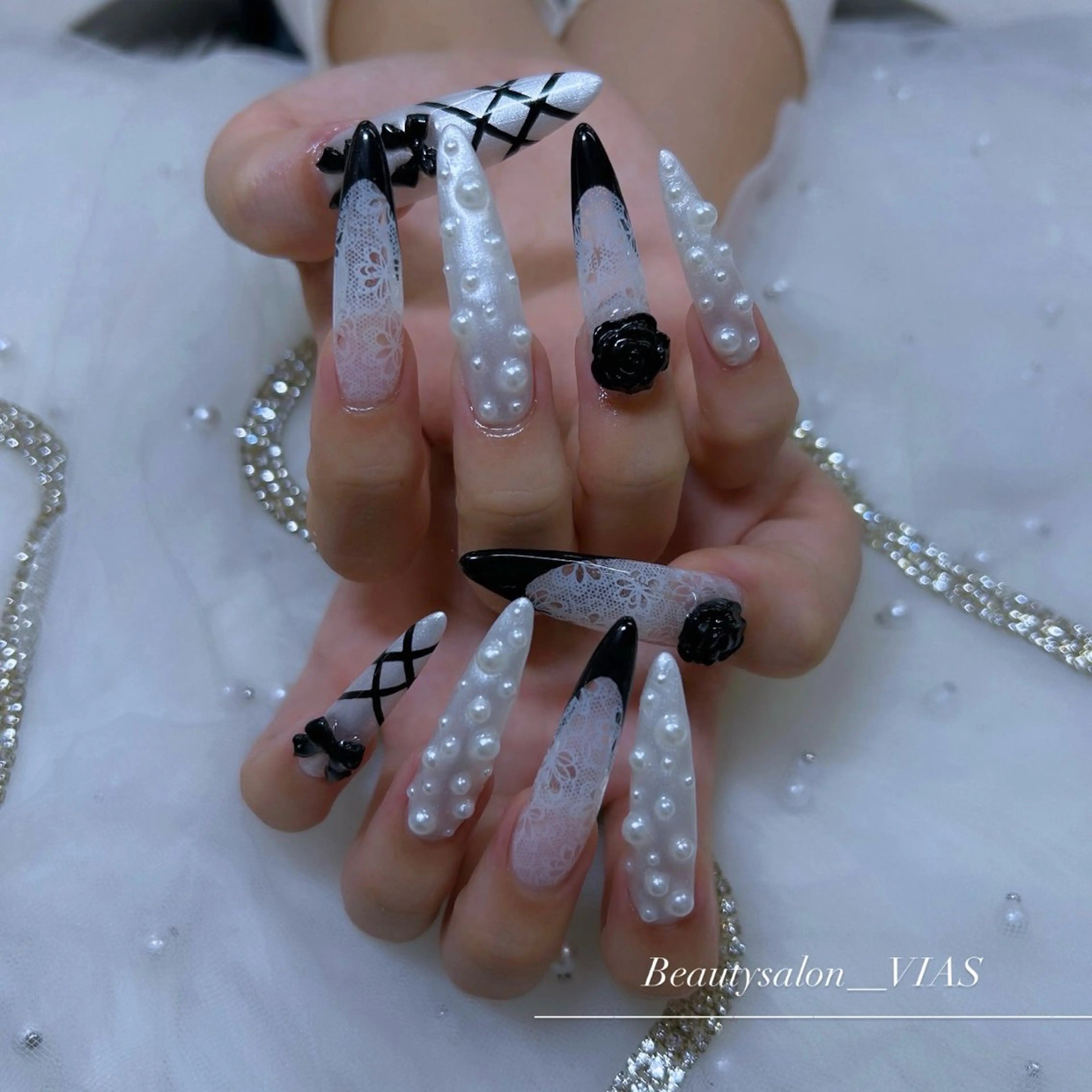 ネイル ハンドネイル VIAS 〜EYE&NAIL〜のネイルデザイン