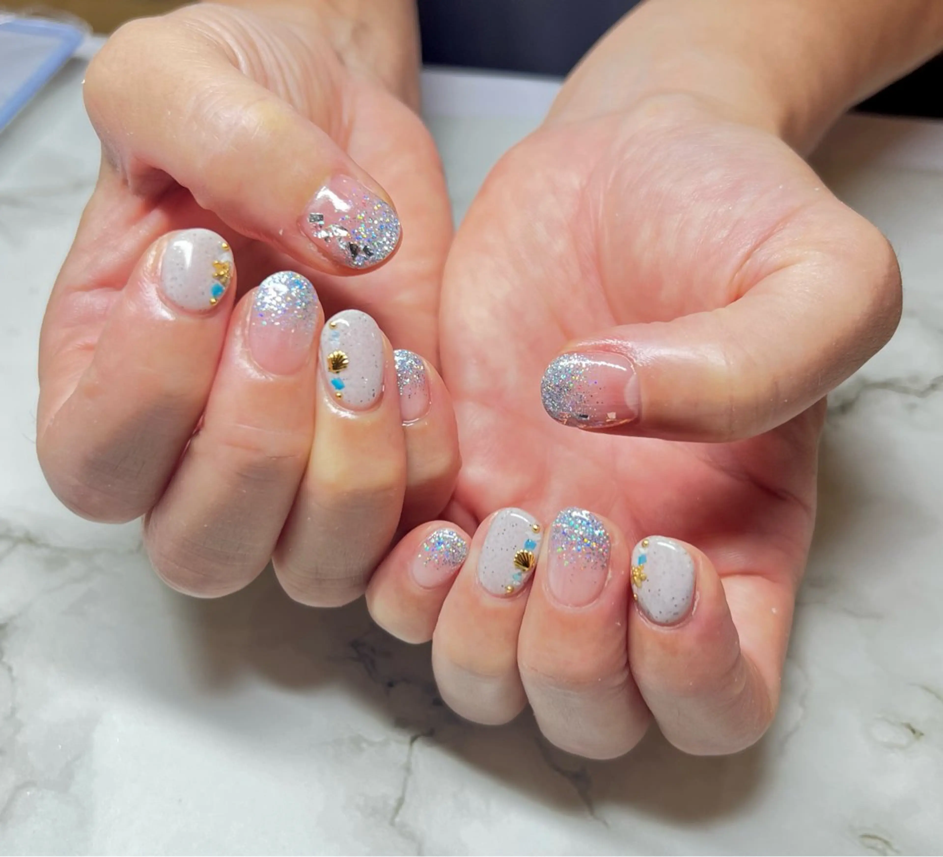 ネイル ハンドネイル いちじゅう あおいのネイルデザイン