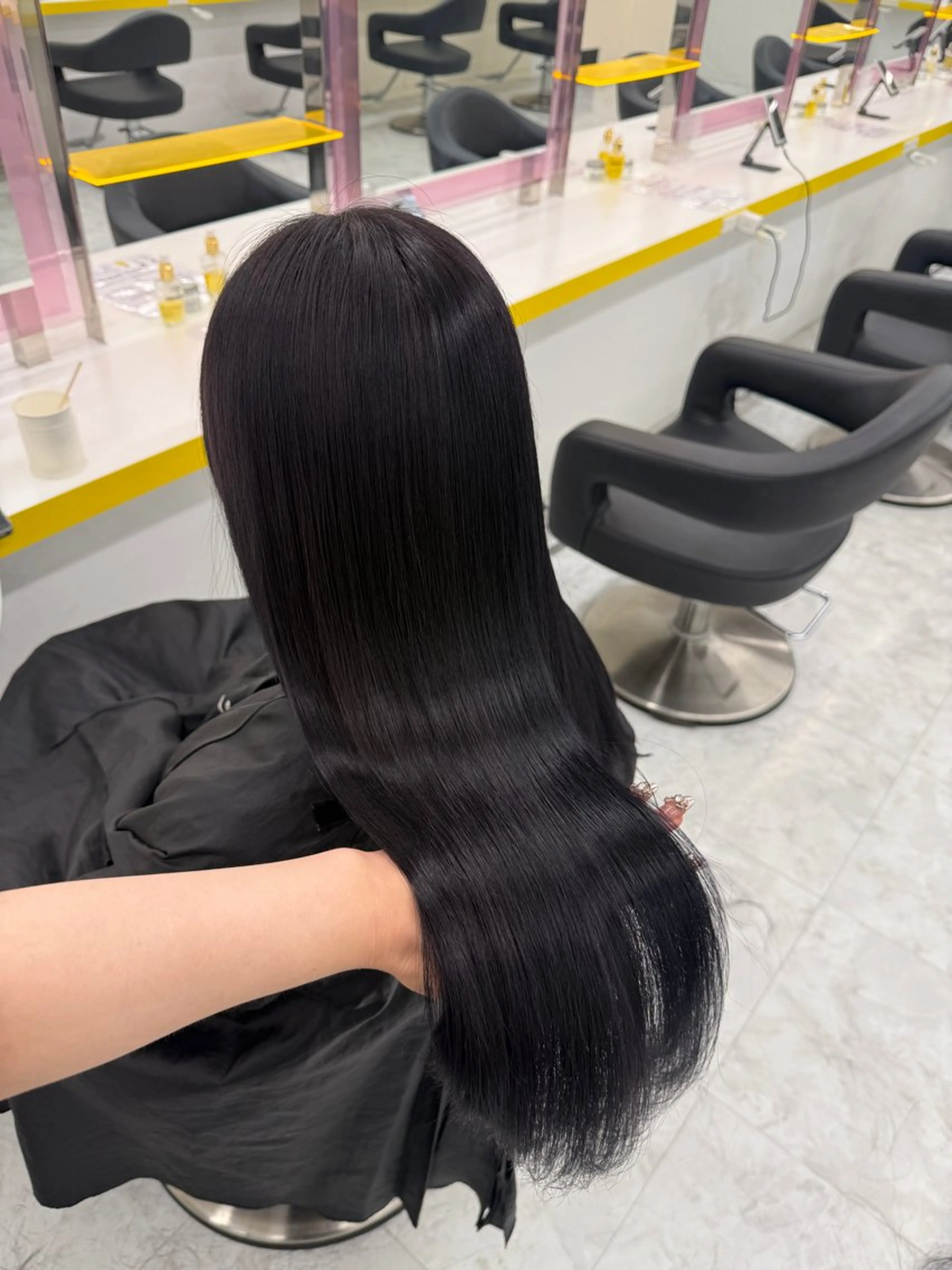 ロング カラー ヘアアレンジ 黒髪 ヘアカラー トリートメント ヘアセット 🎀Girly艶髪カ ラー🎀Harukaのヘアスタイル