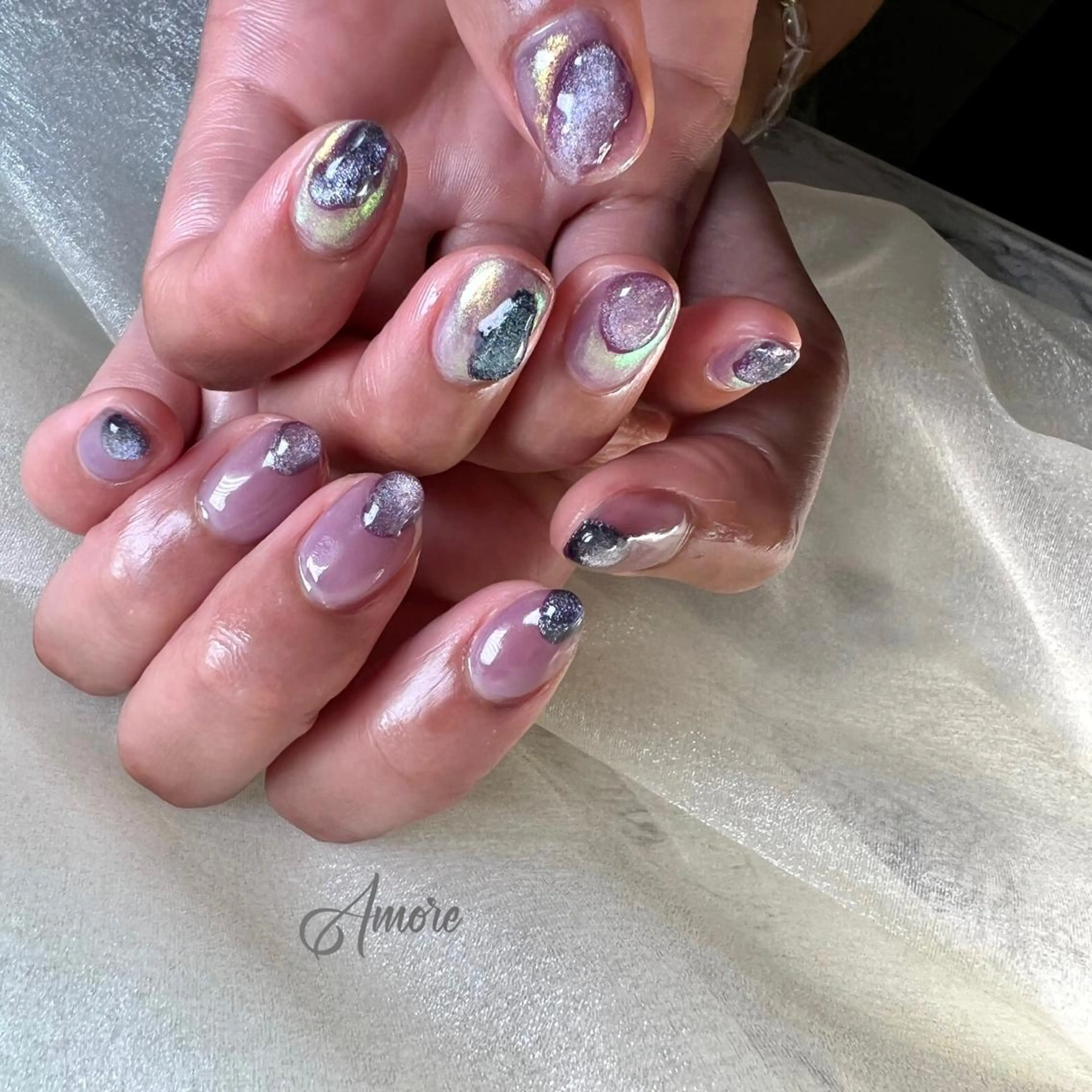 ネイル ジェルネイル 氷ネイル・うるうるネイル マグネットネイル ミラーネイル ニュアンスネイル You kyehwaのネイルデザイン