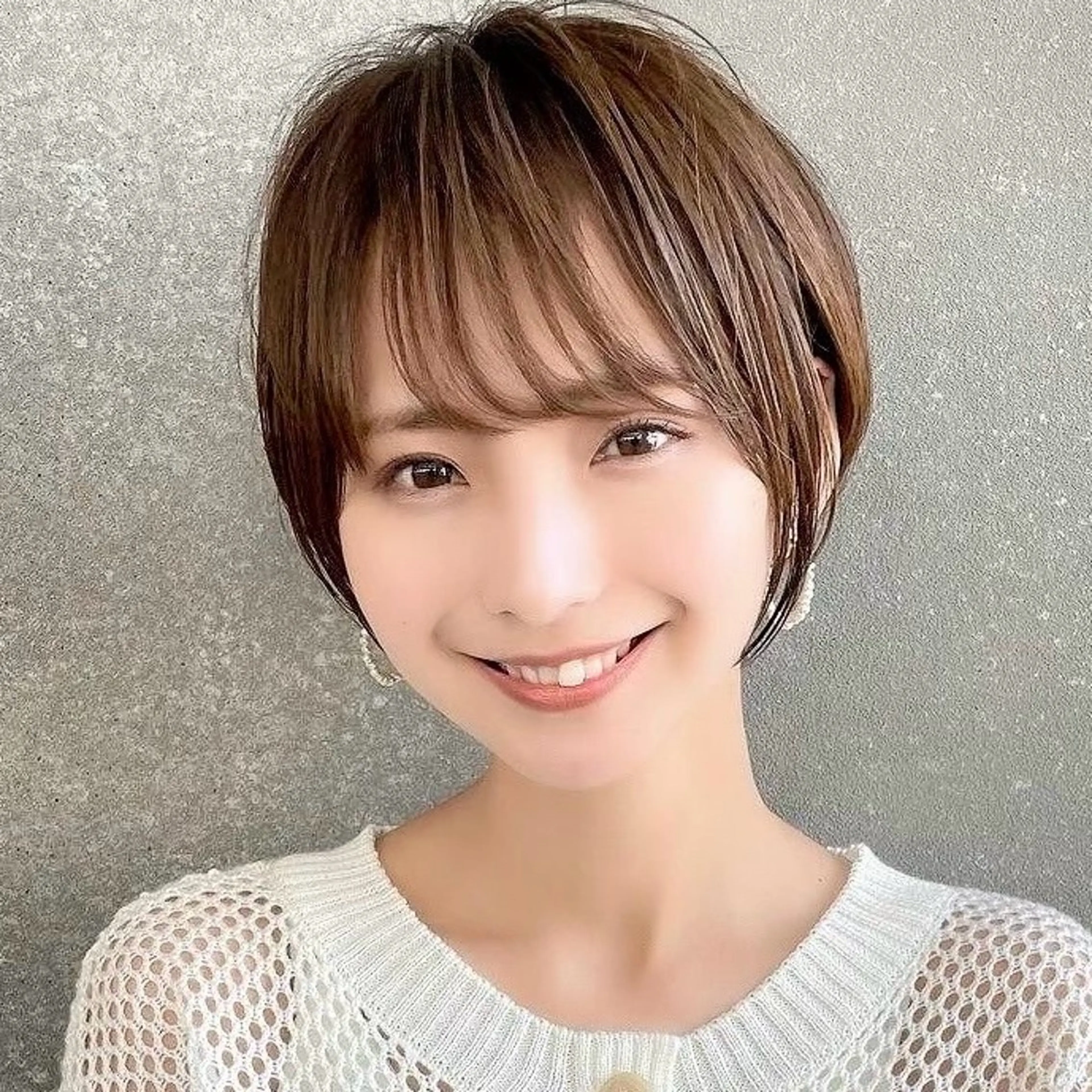 ショート ショート/レイヤー/ 縮毛矯正/ 渡邊莉玖のヘアスタイル