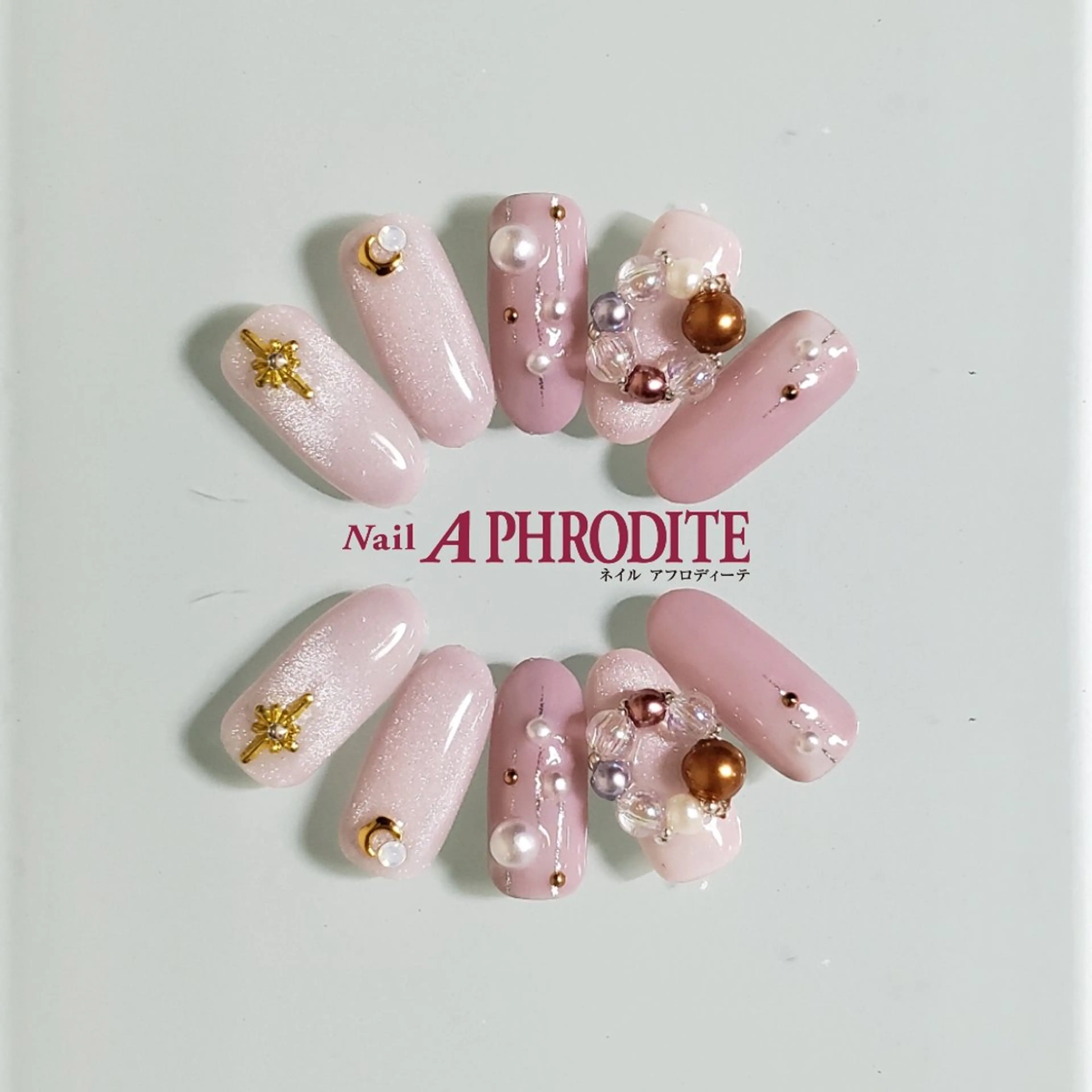 ネイル ジェルネイル ニュアンスネイル スカルプネイル ソフトジェル ネイルチップ ハンドネイル Nail  Aphroditeのネイルデザイン