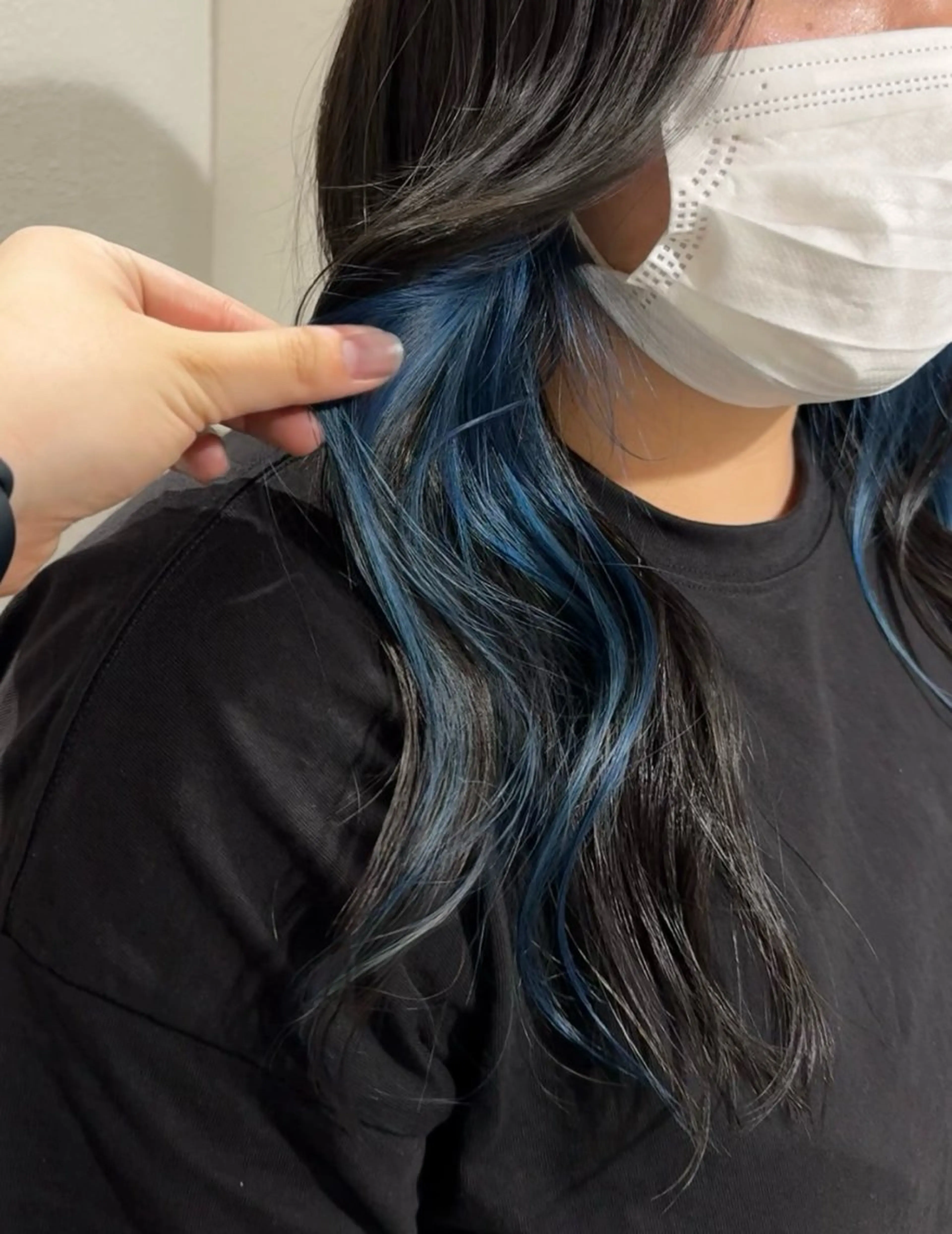 ロング カラー ブルーカラー インナーカラー ヘアカラー トリートメント 🦋艶髪ハイトーン / Mio🦋のヘアスタイル