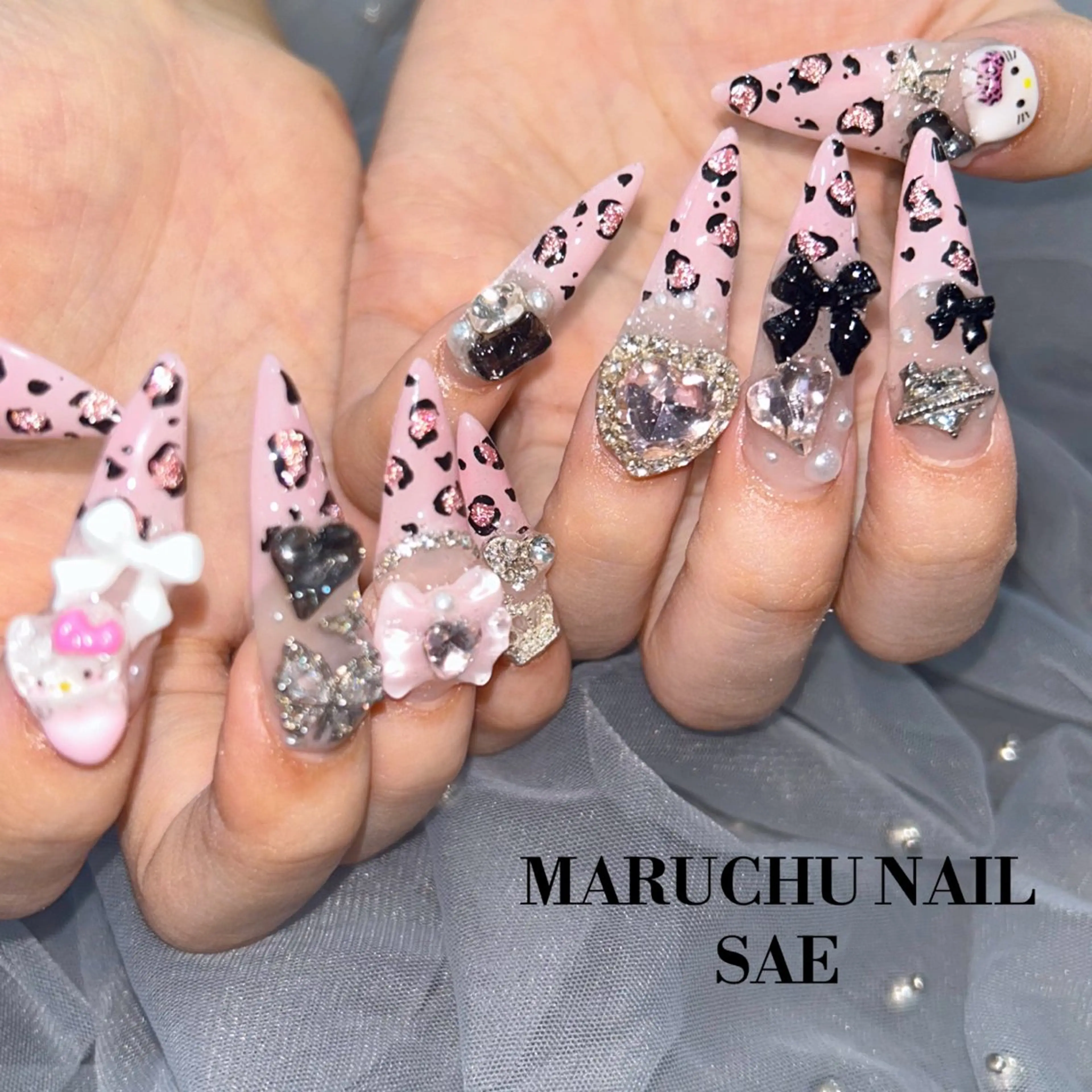 ネイル ハンドネイル MARUCHU SAE👽のネイルデザイン