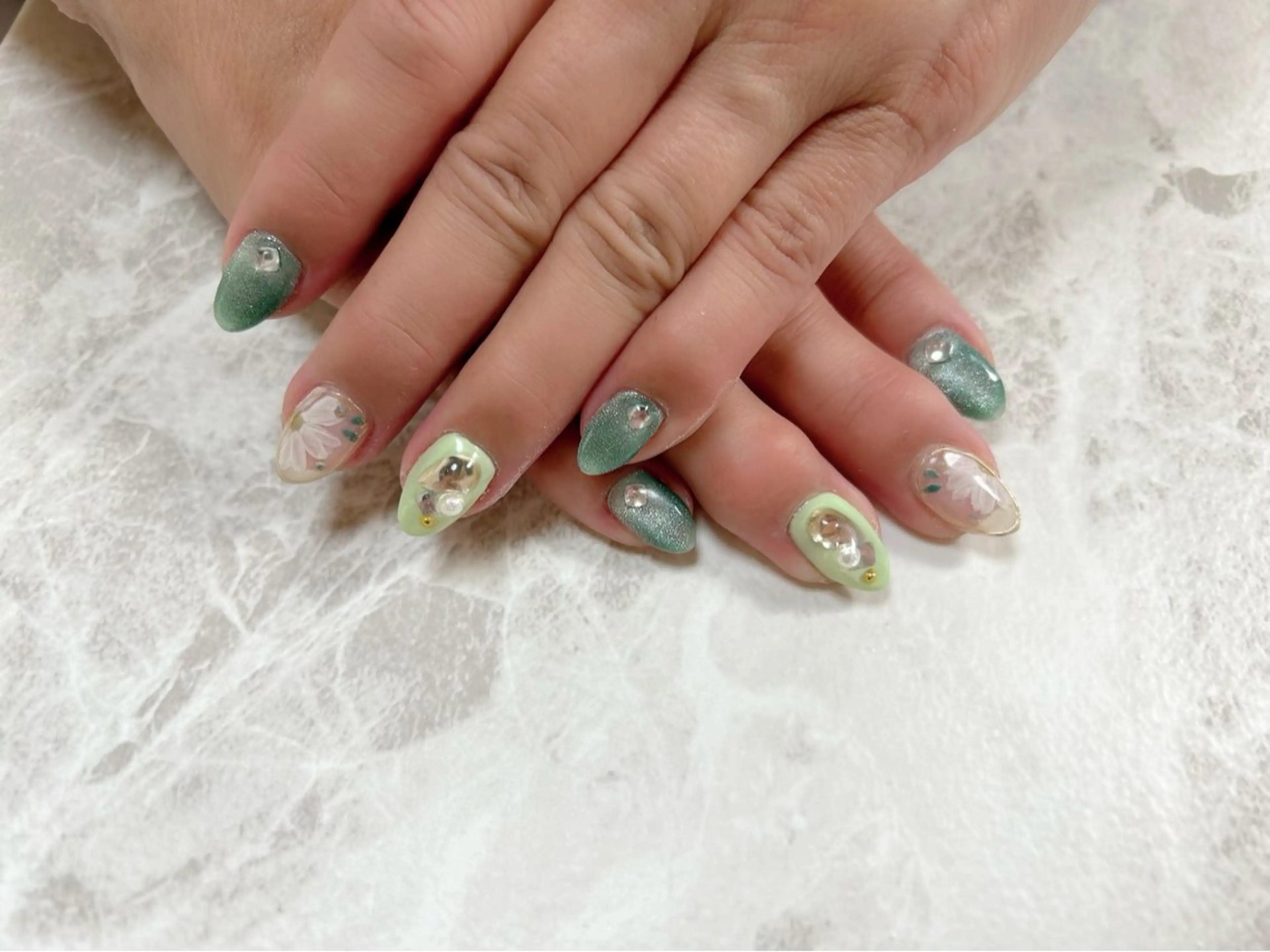 ネイル an sucre baseのネイルデザイン