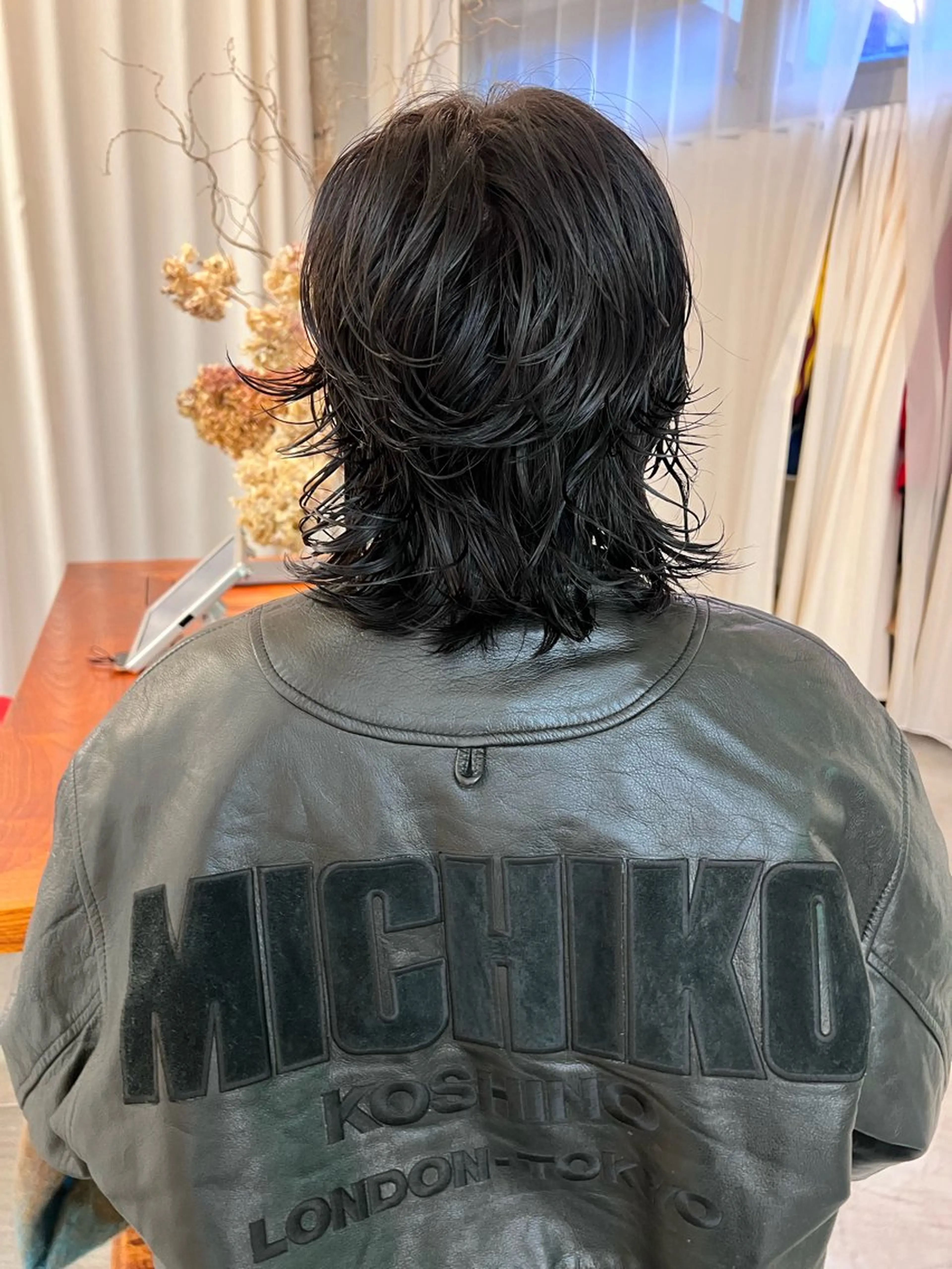 ミディアム パーマ カット パーマ トリートメント haco＋所属・圧倒的デザイン力 店長🎨RENAのヘアスタイル