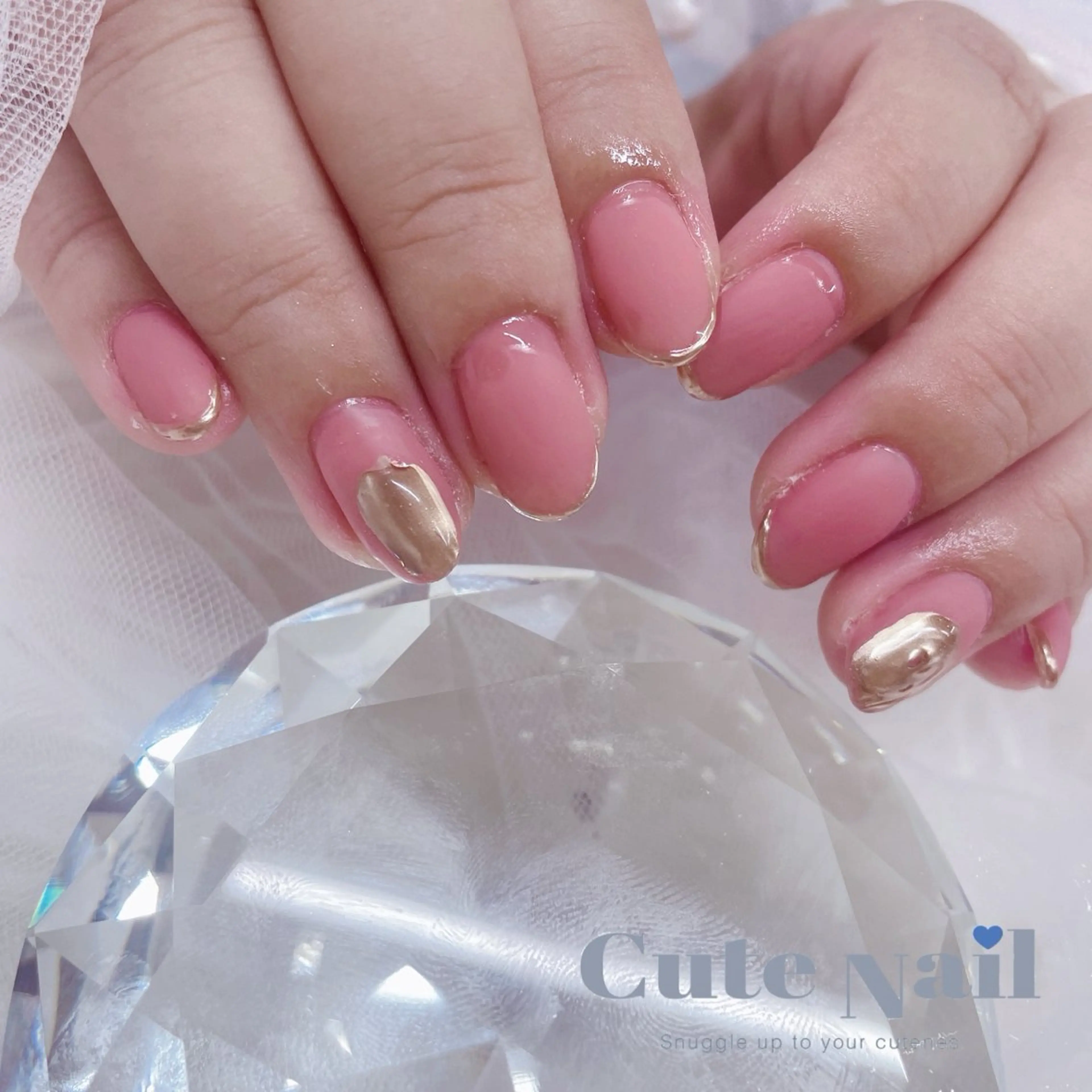 ネイル GO TODAY SHAiRE SALON原宿 Liber所属・️🫧もこ 艶感ネイル🫧のネイルデザイン