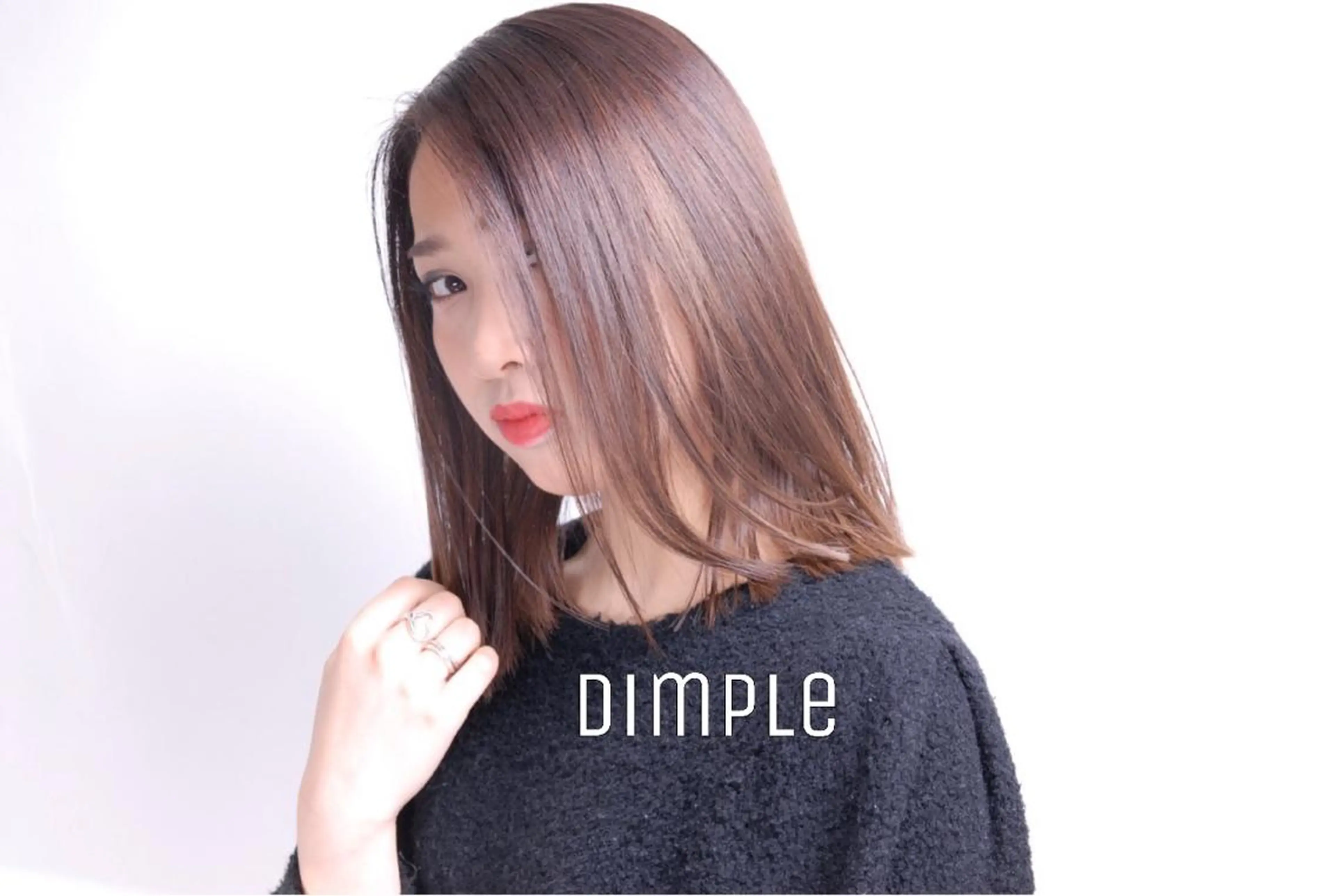 ミディアム DiMPlE  ディンプル所属・🌸スタイリスト 山浦美恵のヘアスタイル