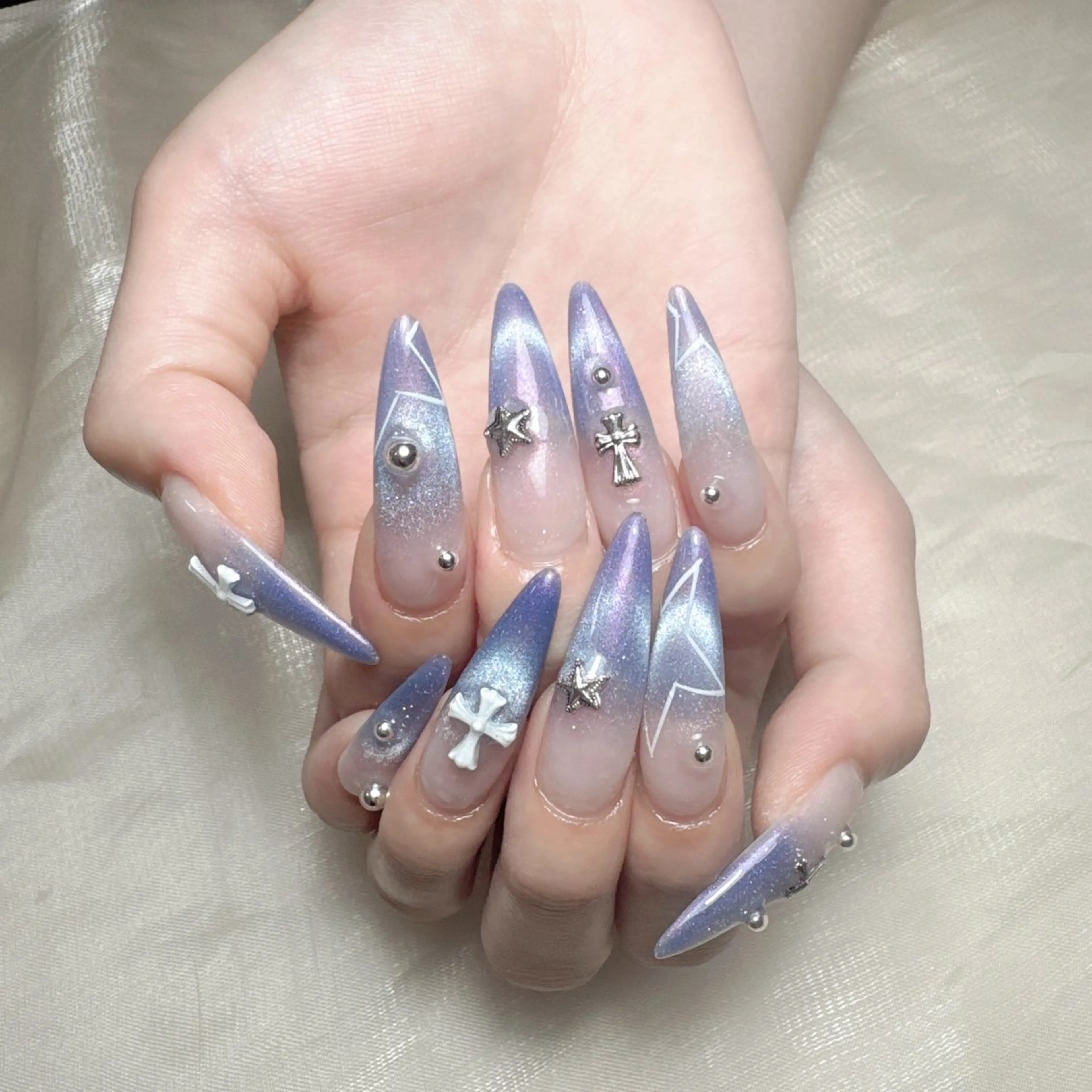 ネイル L.Nail所属・L.nail 【エル.ネイル】のネイルデザイン