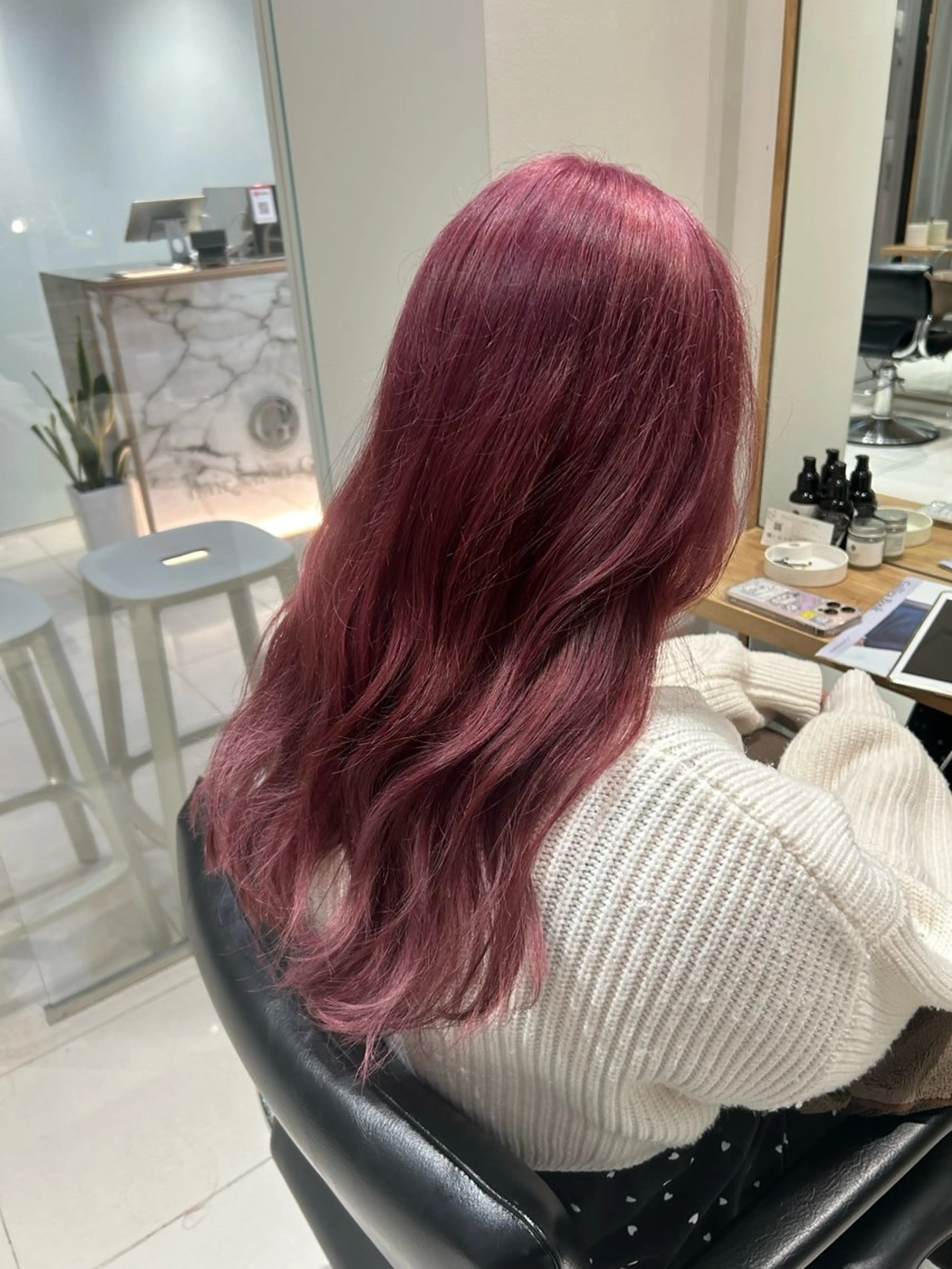 カラー ︎︎🌟韓国艶カラー ︎🌟璃奈 (ﾘﾅ)のヘアスタイル