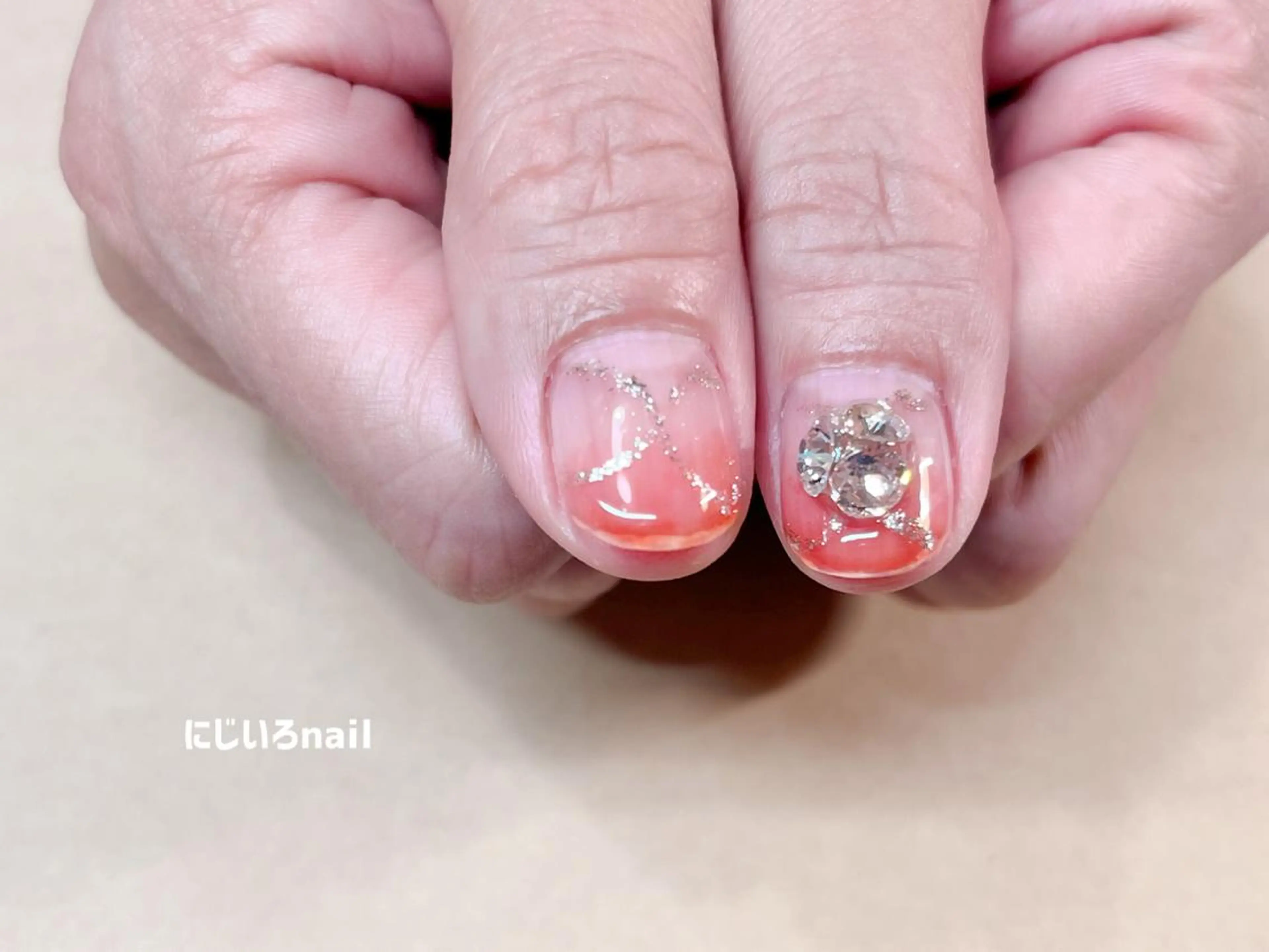 ネイル にじいろ nailのネイルデザイン