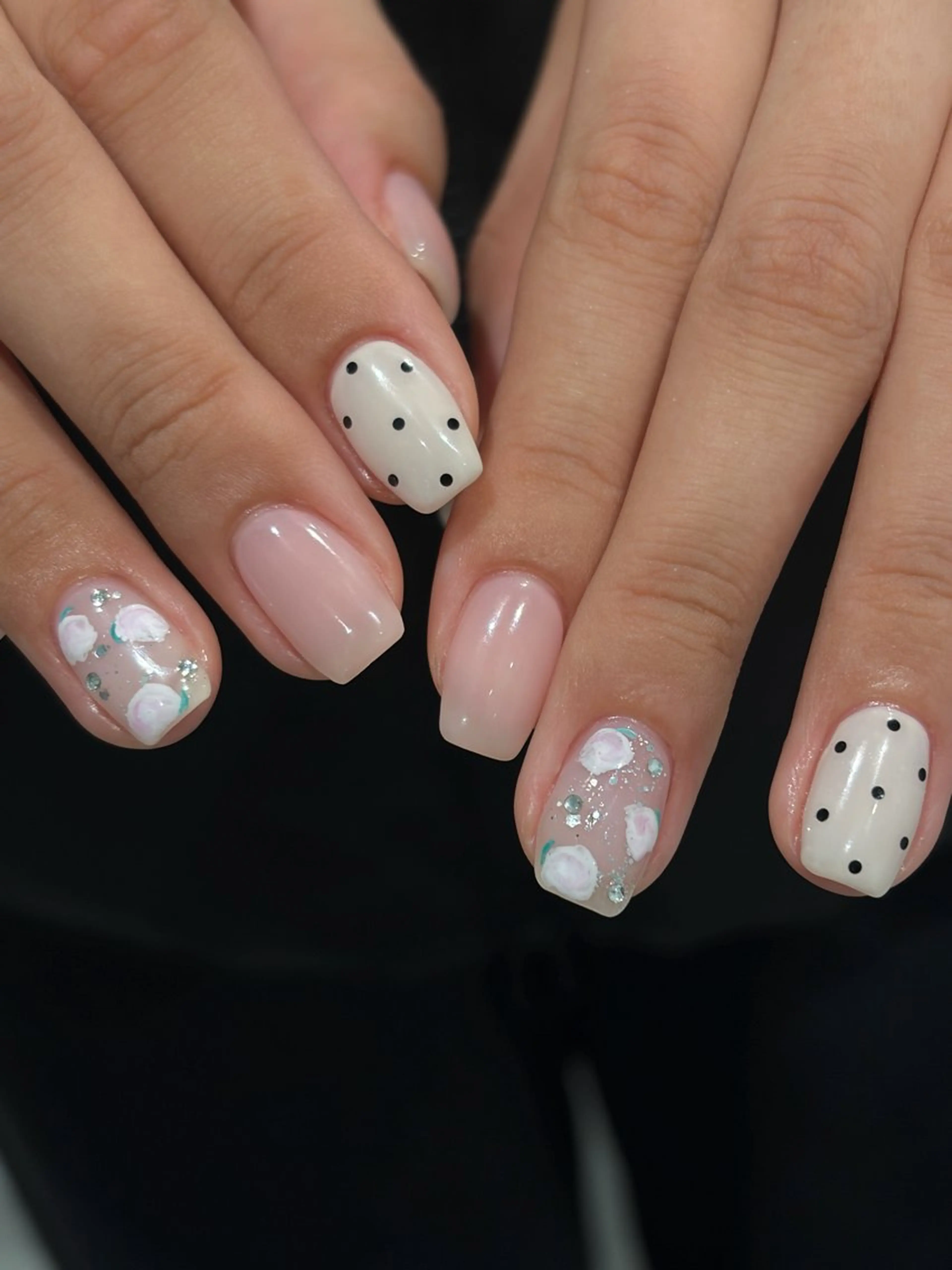 ネイル ハンドネイル NORA nail UMEDA MAIのネイルデザイン