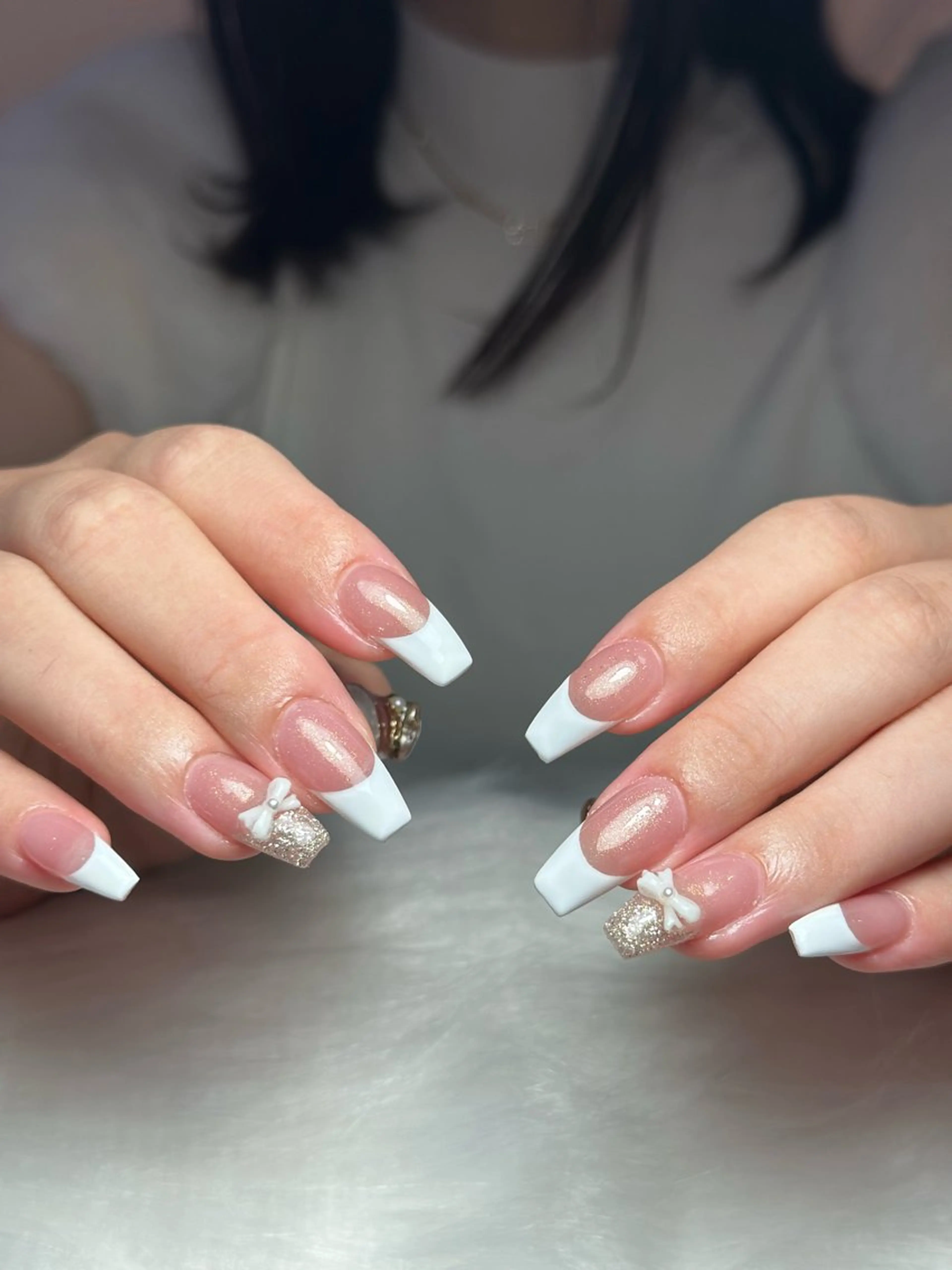 ネイル フレンチネイル グラデーション 韓国ネイル マグネットネイル シンプルネイル CoMo Nail Studio所属・CoMo Nailのネイルデザイン